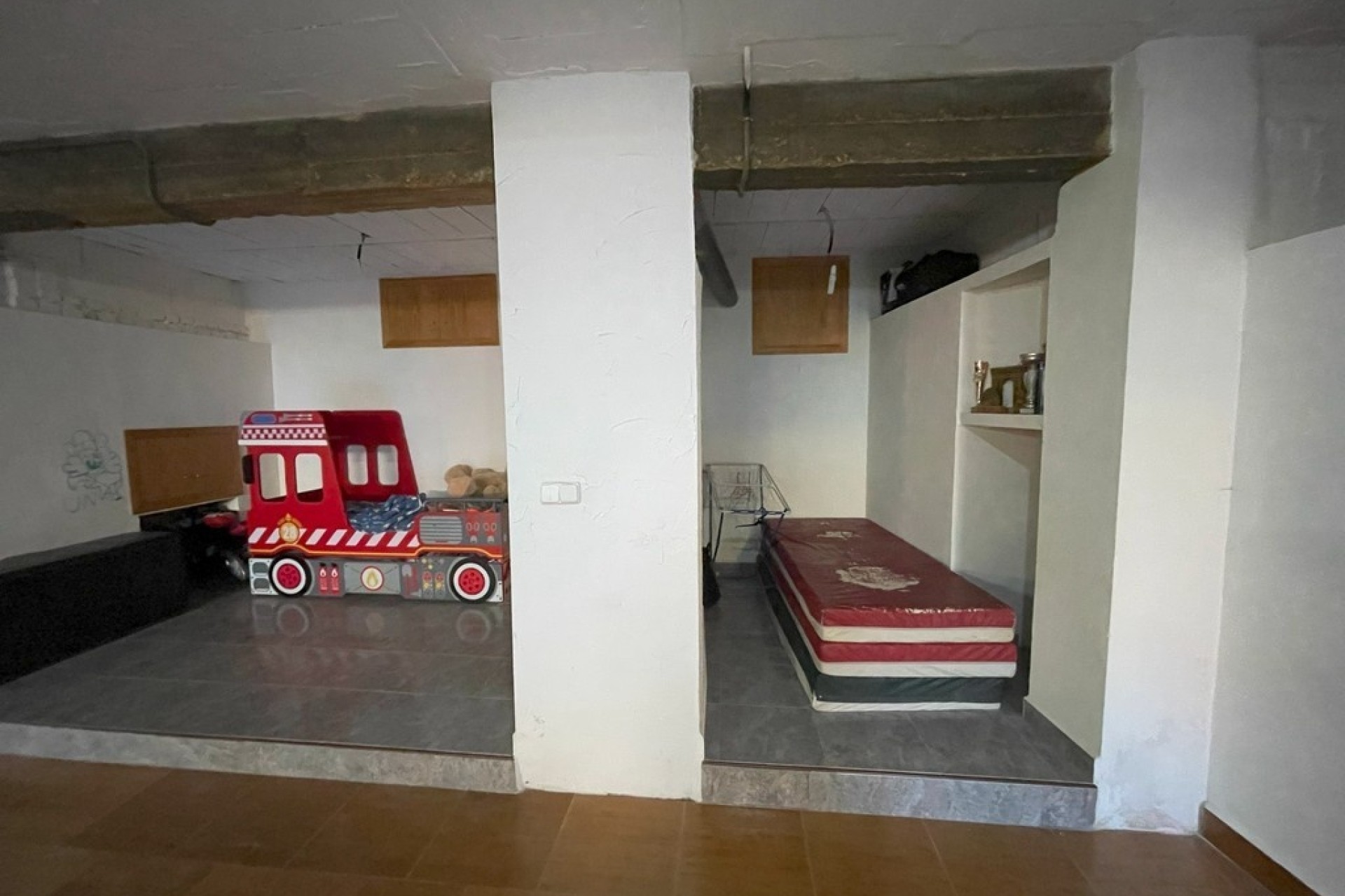 Sprzedaż - Willa w zabudowie bliźniaczej -
La Union