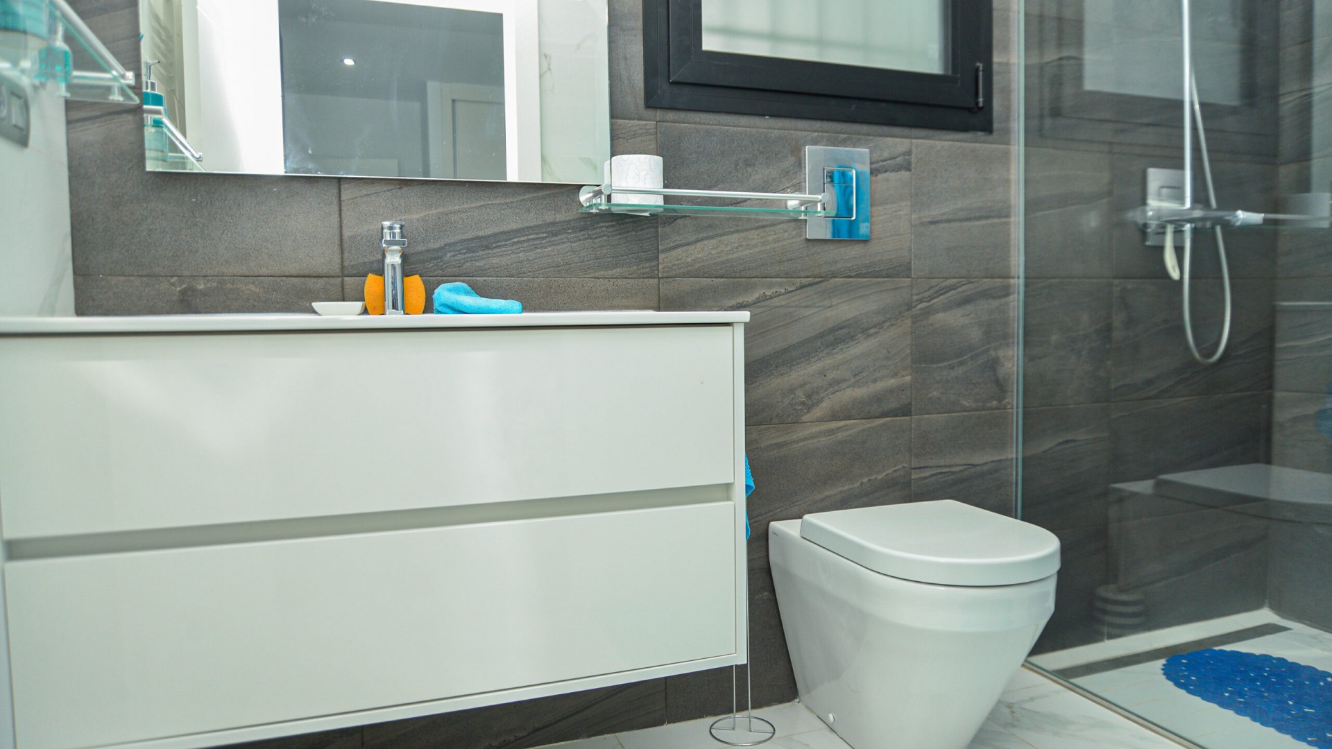 Sprzedaż - Willa w zabudowie bliźniaczej -
Los Montesinos - 0