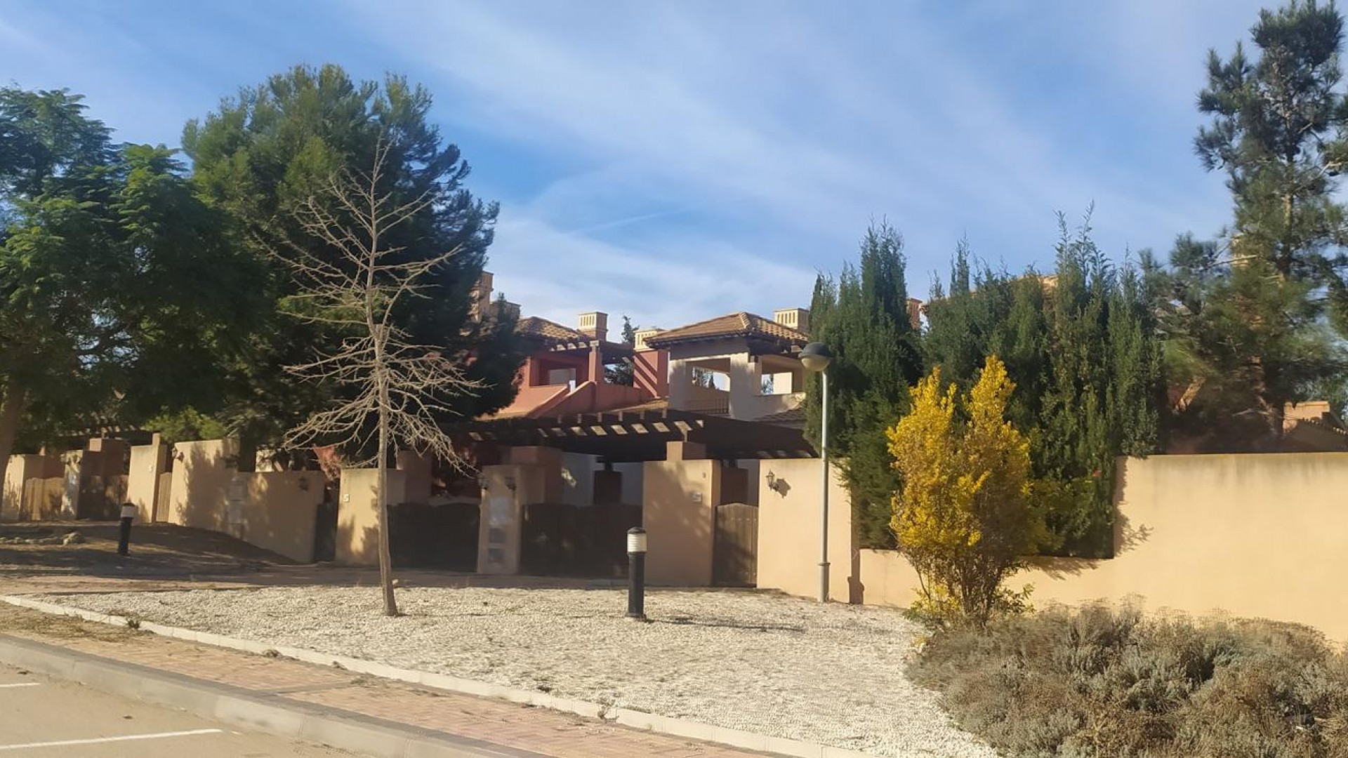 Sprzedaż - Willa w zabudowie bliźniaczej -
Murcia