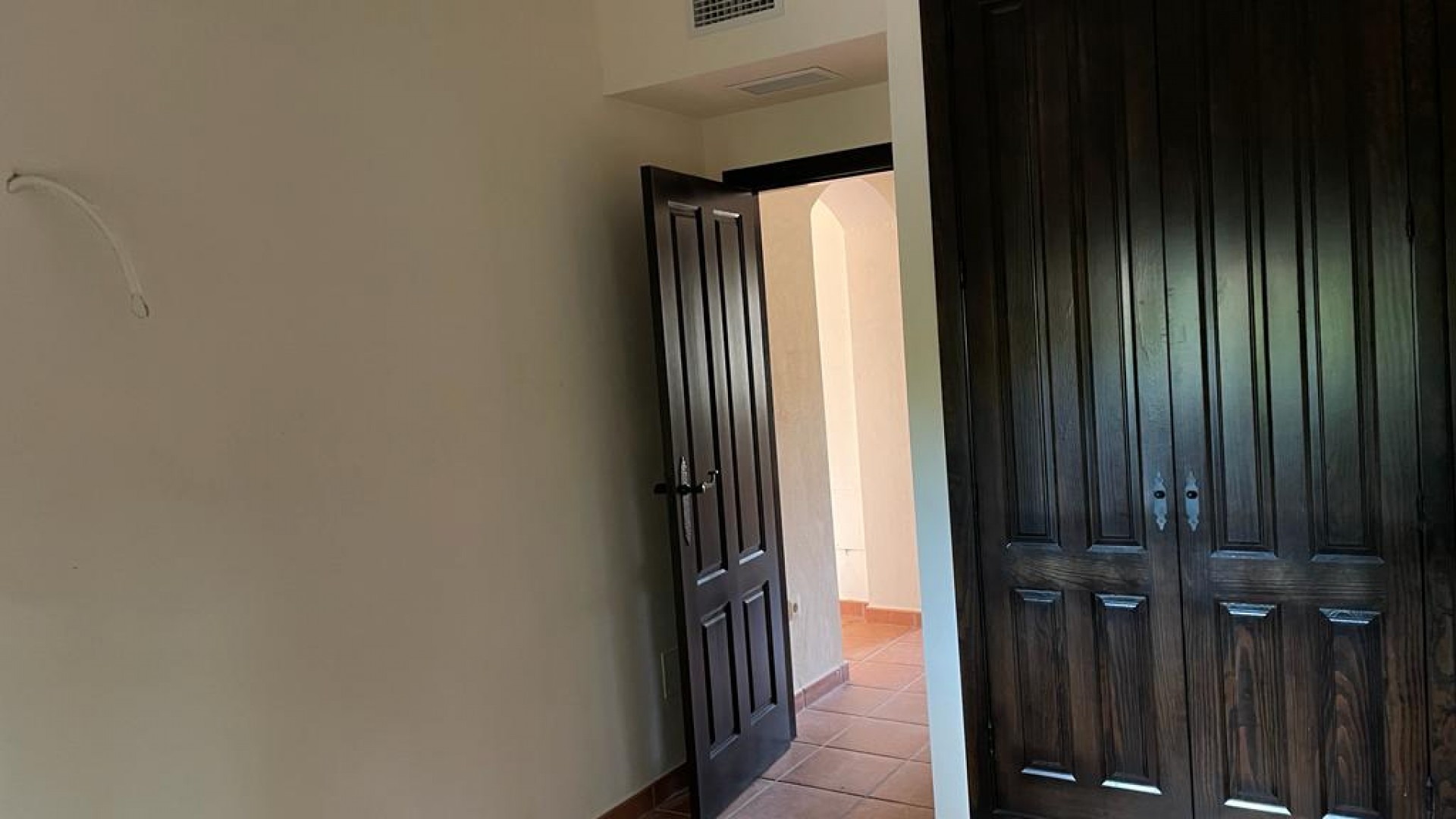 Sprzedaż - Willa w zabudowie bliźniaczej -
Murcia