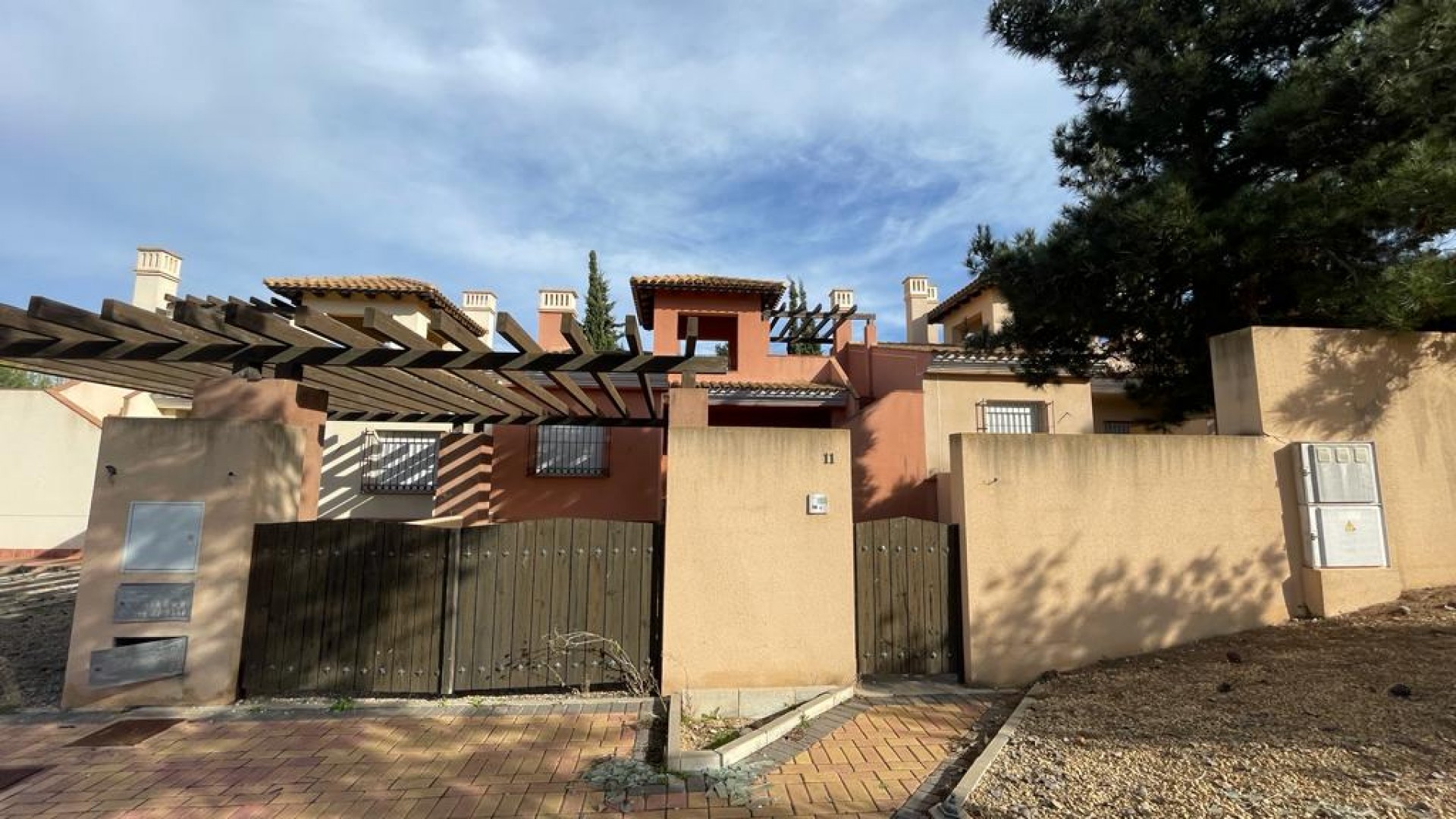 Sprzedaż - Willa w zabudowie bliźniaczej -
Murcia