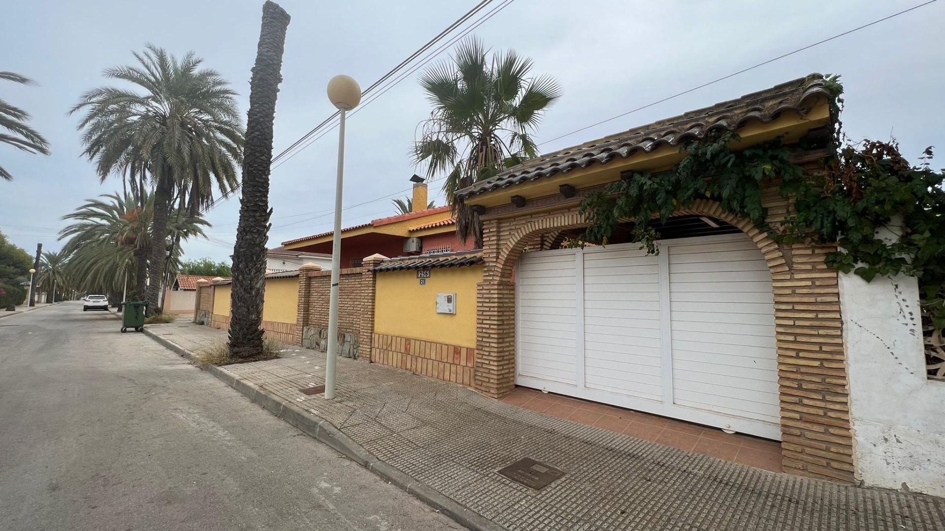 Sprzedaż - Willa w zabudowie bliźniaczej -
Orihuela Costa - Cabo Roig