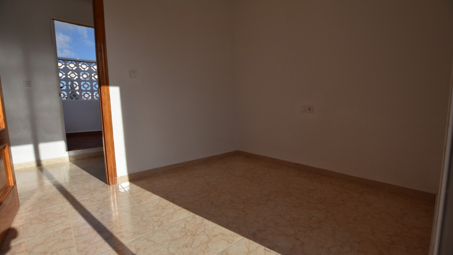 Sprzedaż - Willa w zabudowie bliźniaczej -
Orihuela Costa - Punta Prima