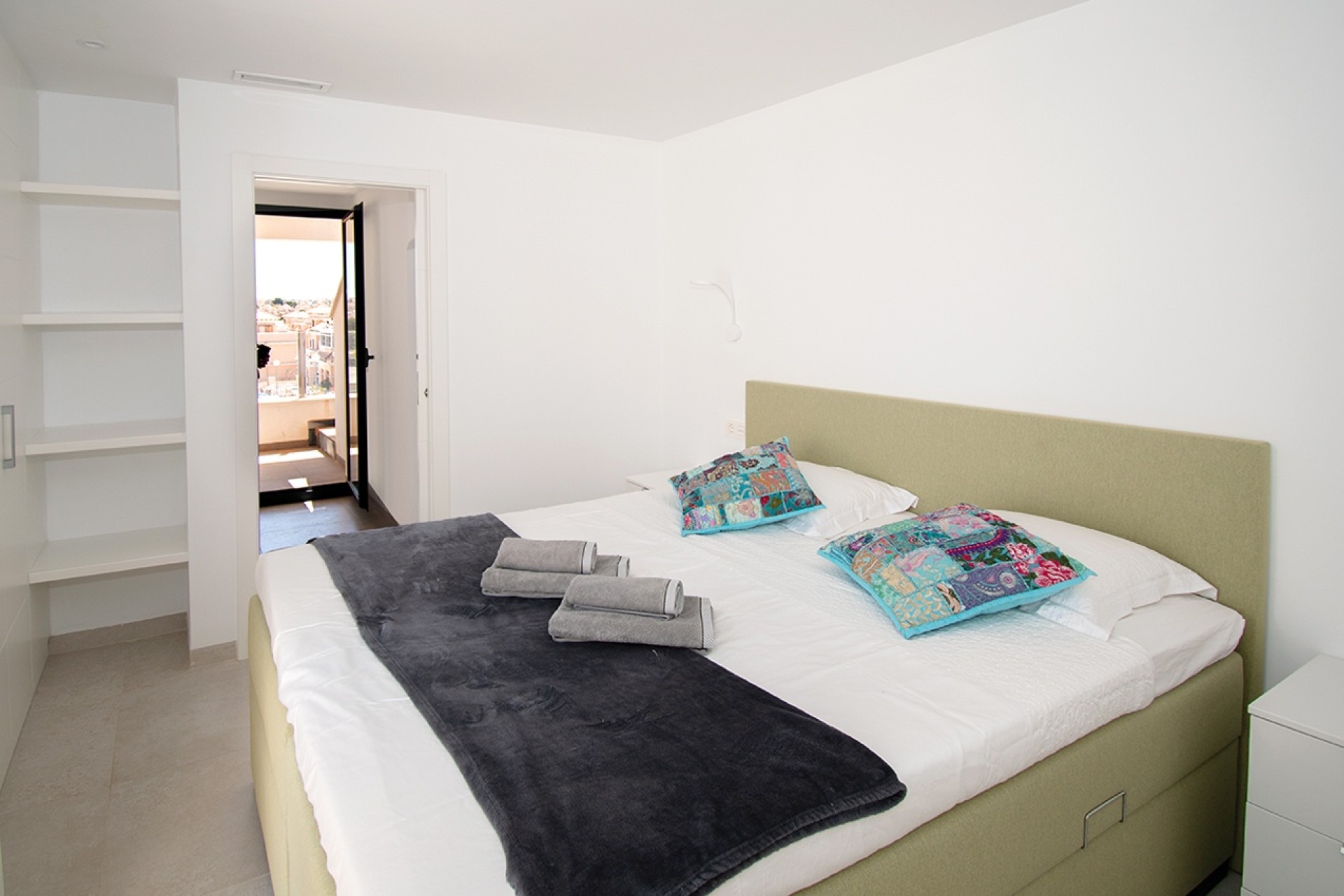 Sprzedaż - Willa w zabudowie bliźniaczej -
Orihuela Costa - Villamartín