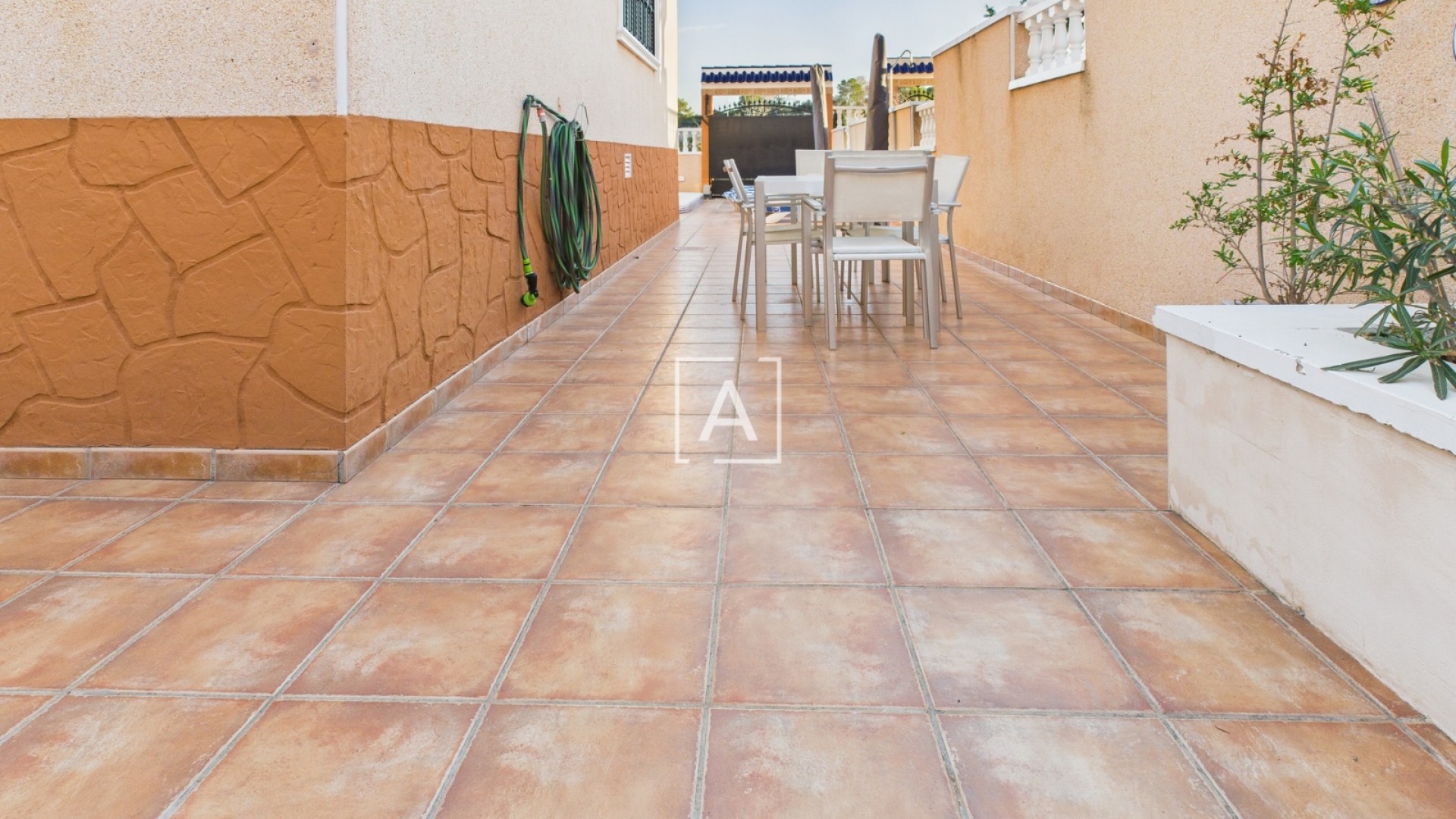 Sprzedaż - Willa w zabudowie bliźniaczej -
Pinar de Campoverde