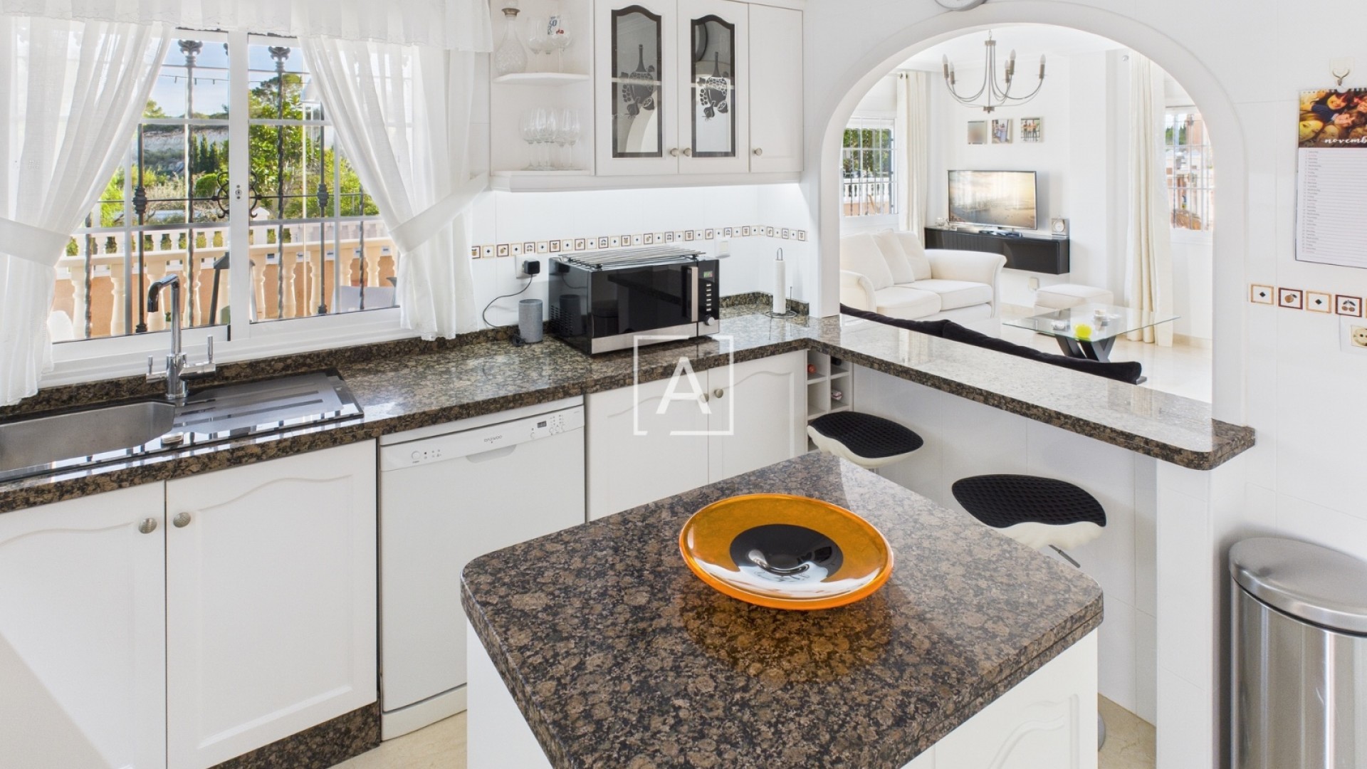 Sprzedaż - Willa w zabudowie bliźniaczej -
Pinar de Campoverde