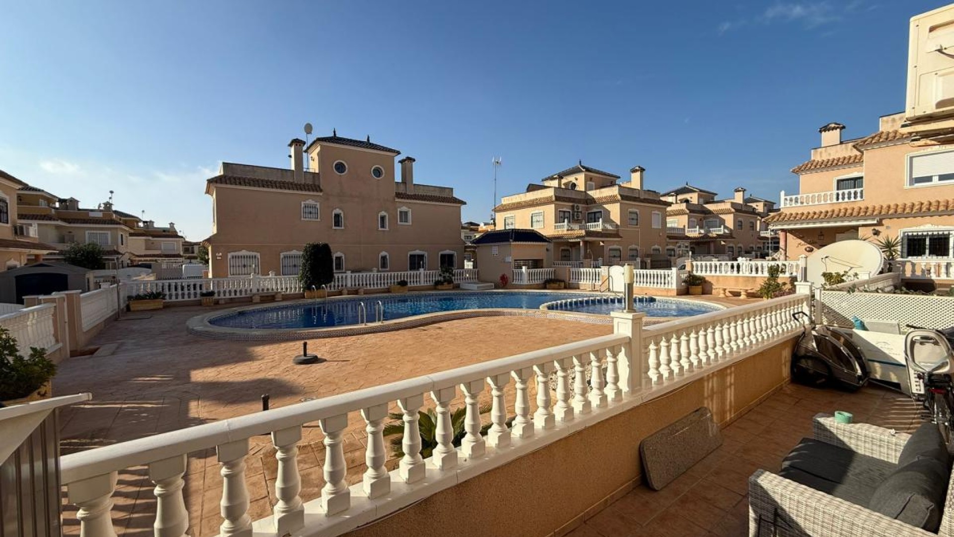 Sprzedaż - Willa w zabudowie bliźniaczej -
Torre de la Horadada