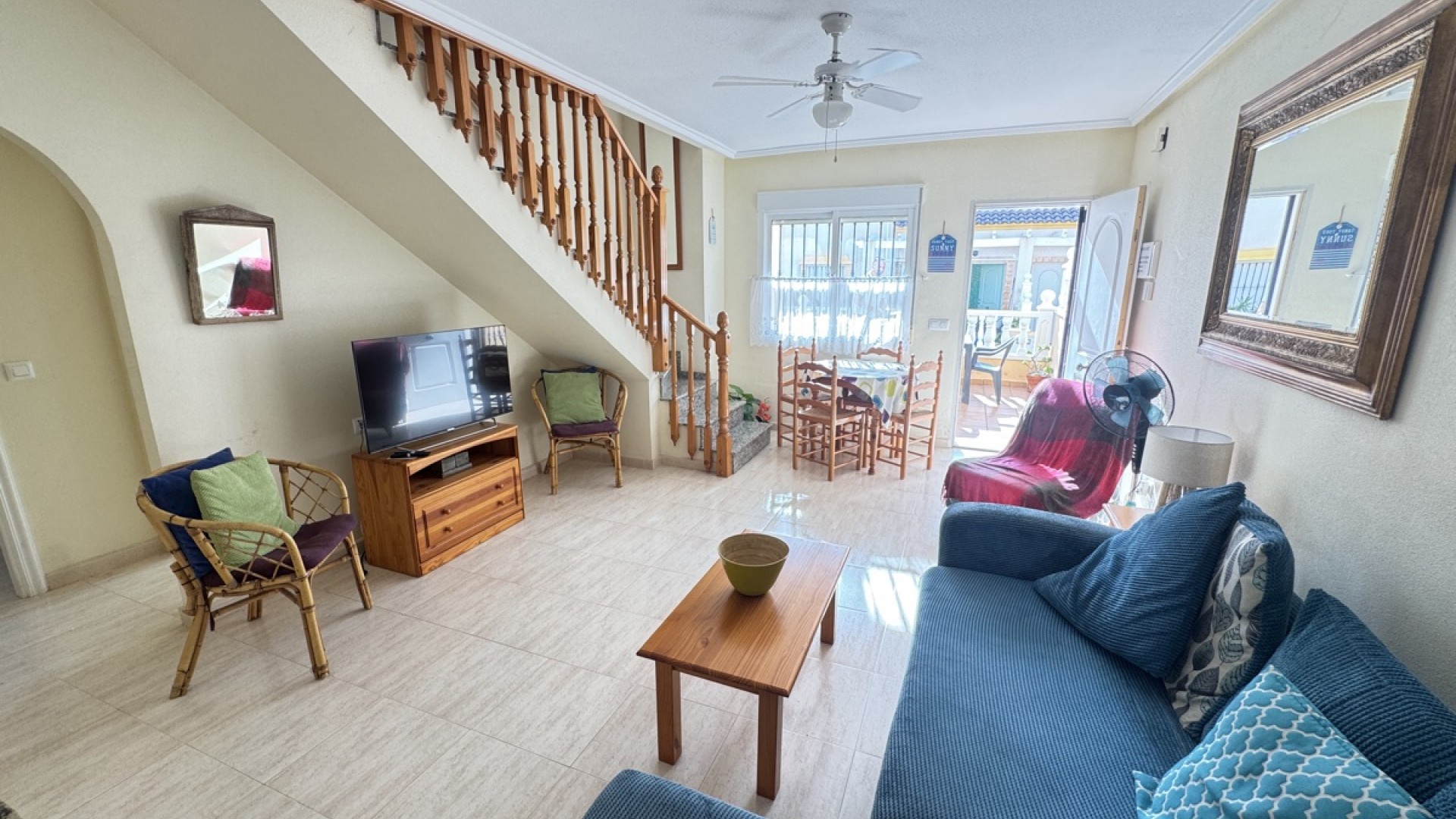 Sprzedaż - Willa w zabudowie bliźniaczej -
Villamartín