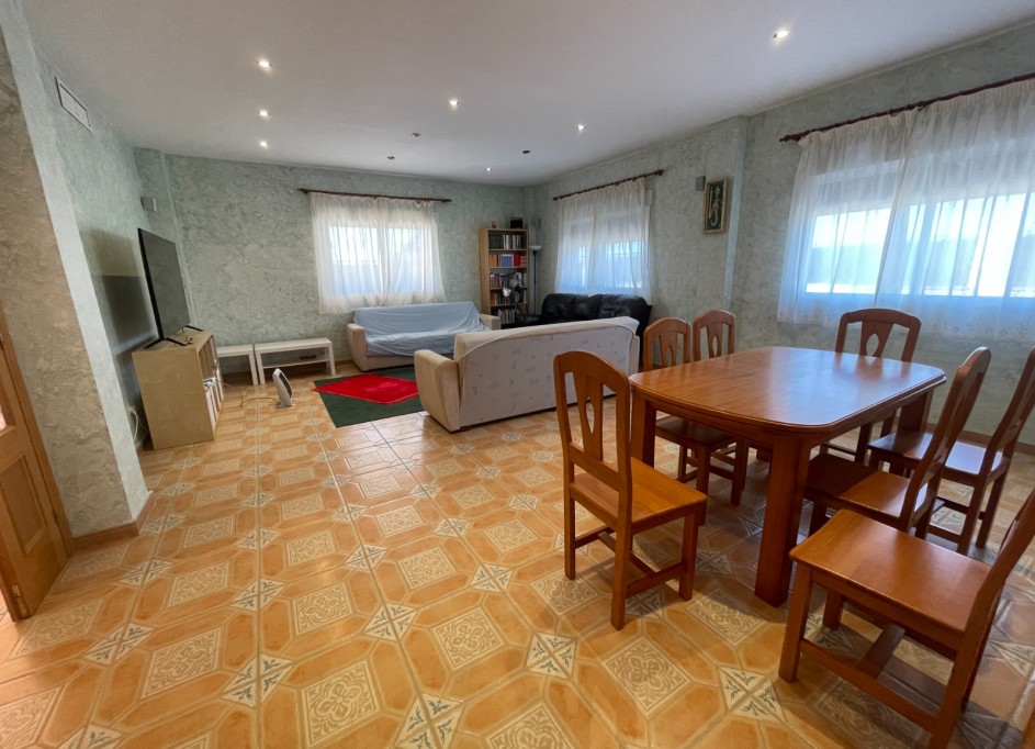 Sprzedaż - Willa wolnostojąca -
Albatera