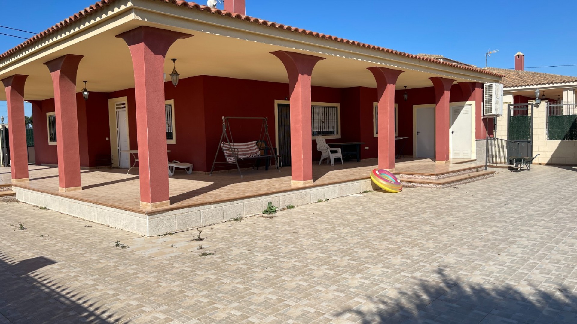 Sprzedaż - Willa wolnostojąca -
Albatera