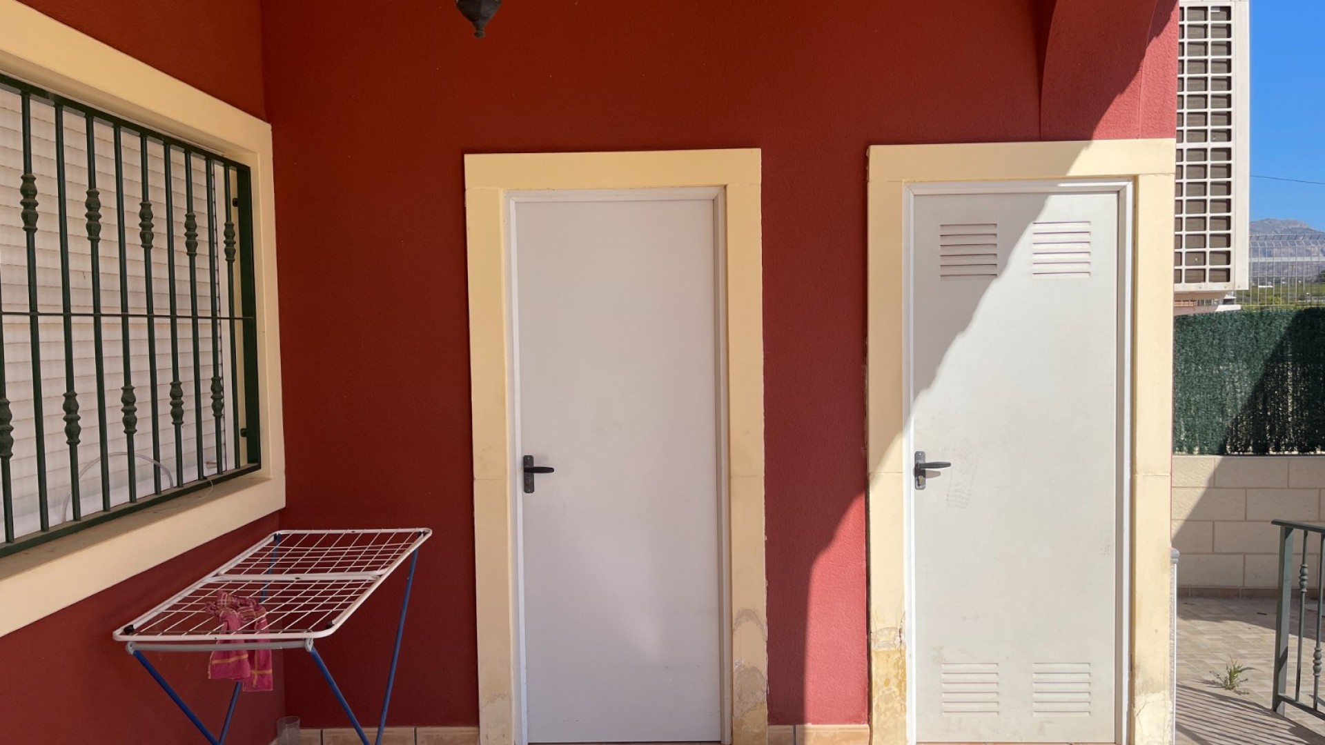 Sprzedaż - Willa wolnostojąca -
Albatera