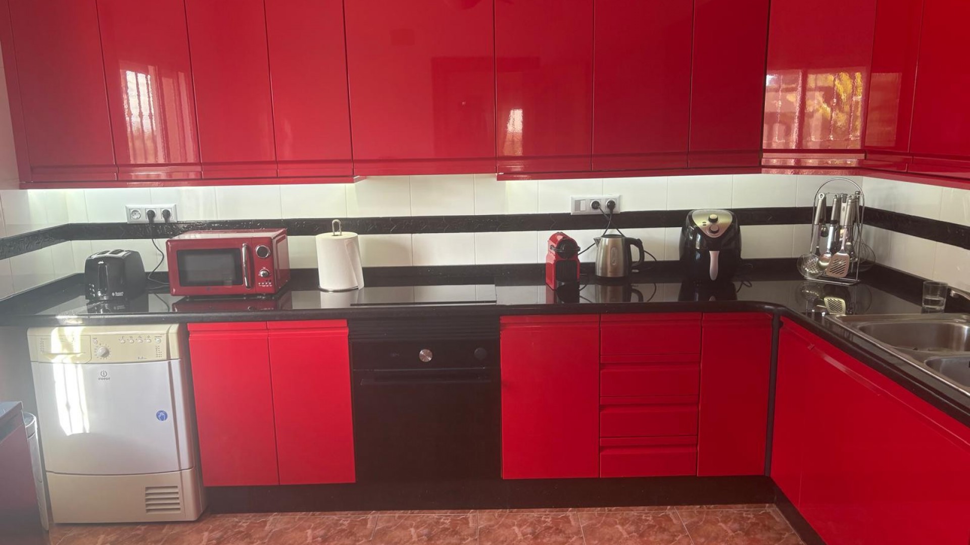 Sprzedaż - Willa wolnostojąca -
Albatera