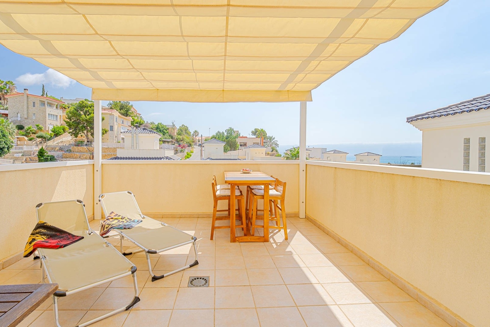 Sprzedaż - Willa wolnostojąca -
Alicante - El Campello