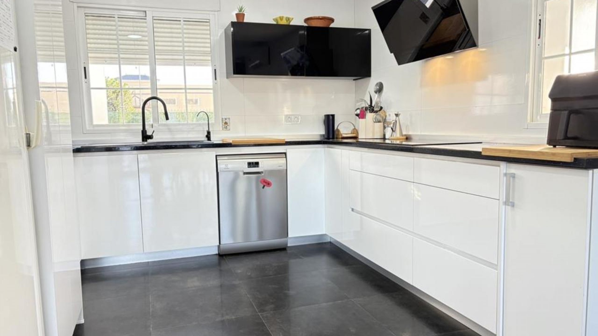 Sprzedaż - Willa wolnostojąca -
Altaona Golf and Country Village