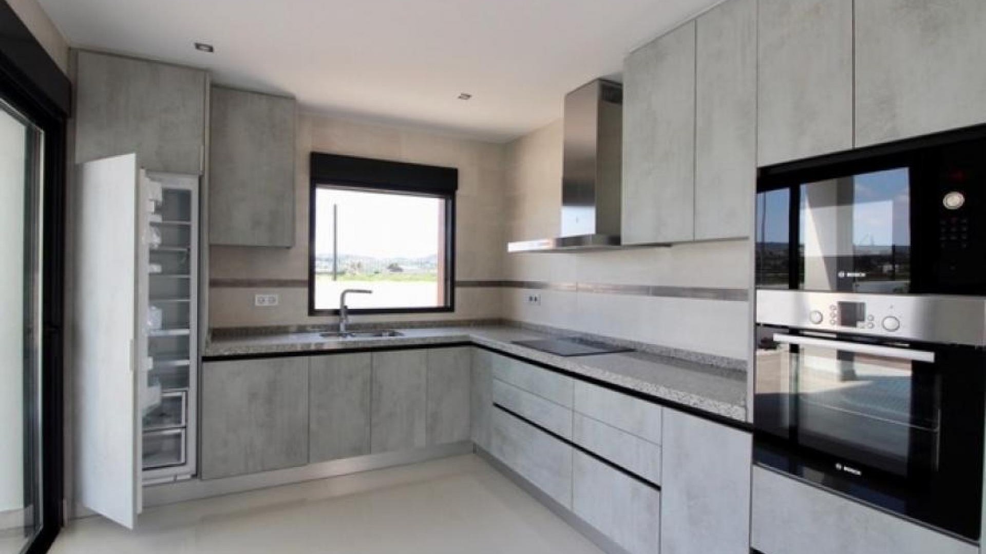 Sprzedaż - Willa wolnostojąca -
Aspe