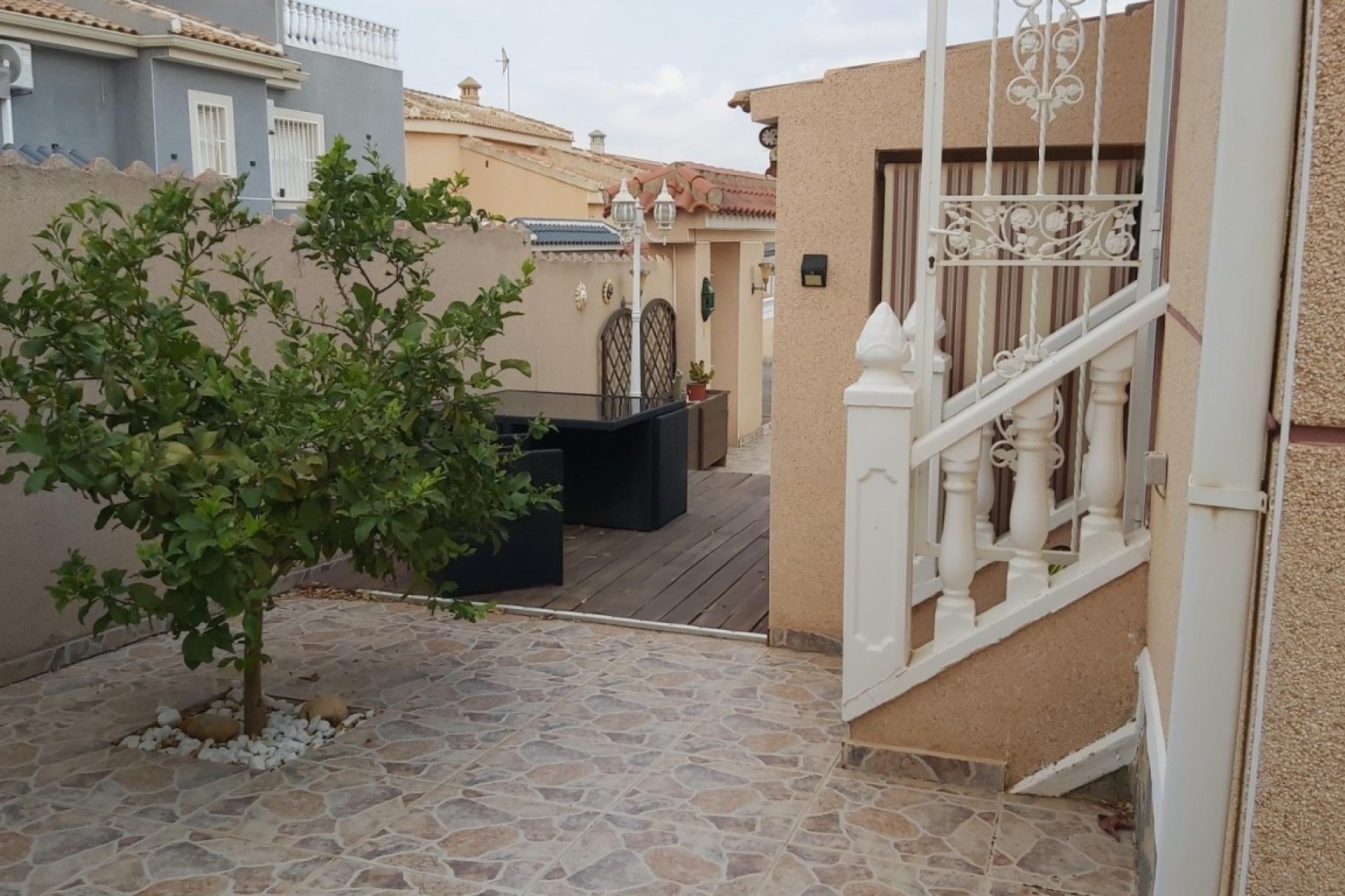 Sprzedaż - Willa wolnostojąca -
Benijofar - Benimar