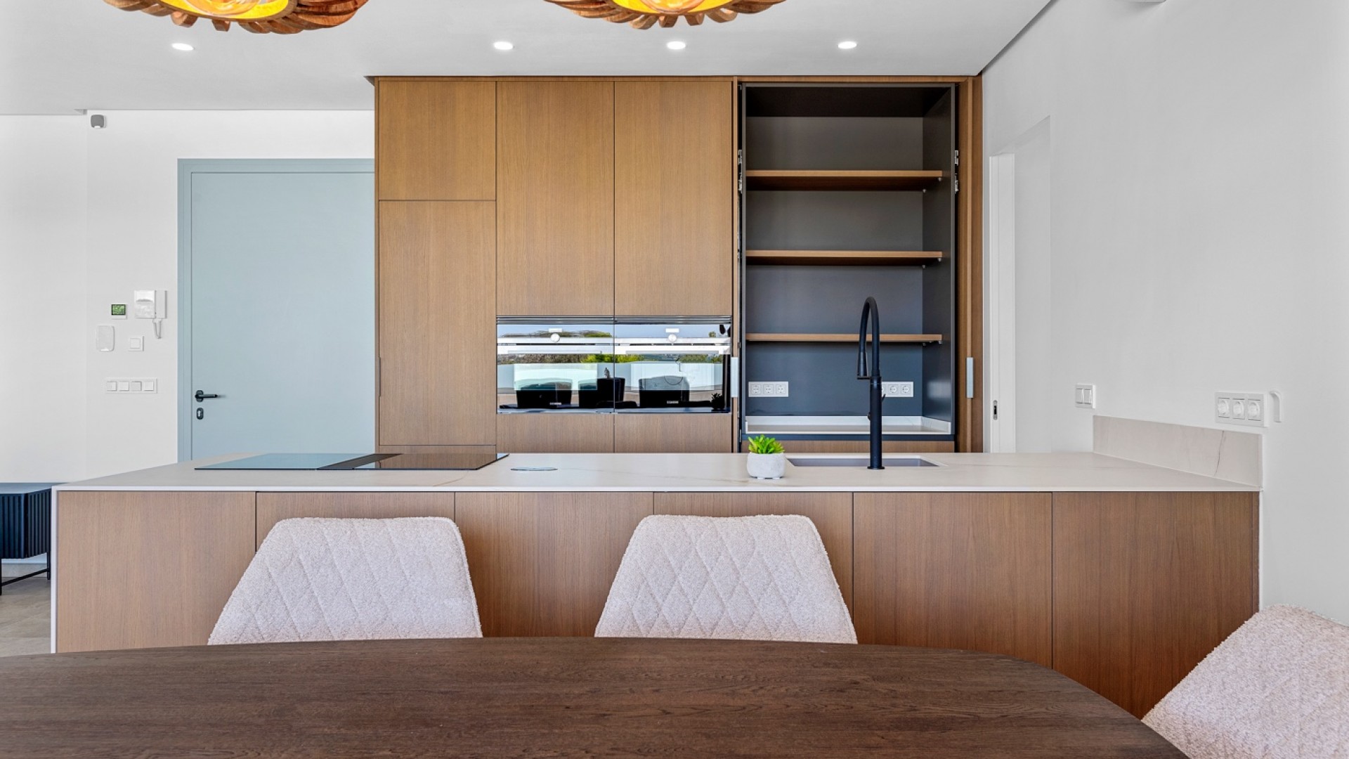 Sprzedaż - Willa wolnostojąca -
Benijofar - Center