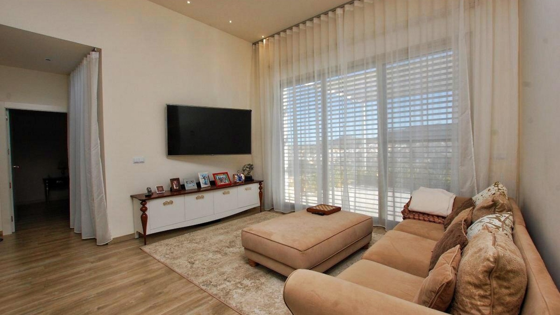 Sprzedaż - Willa wolnostojąca -
Benijofar