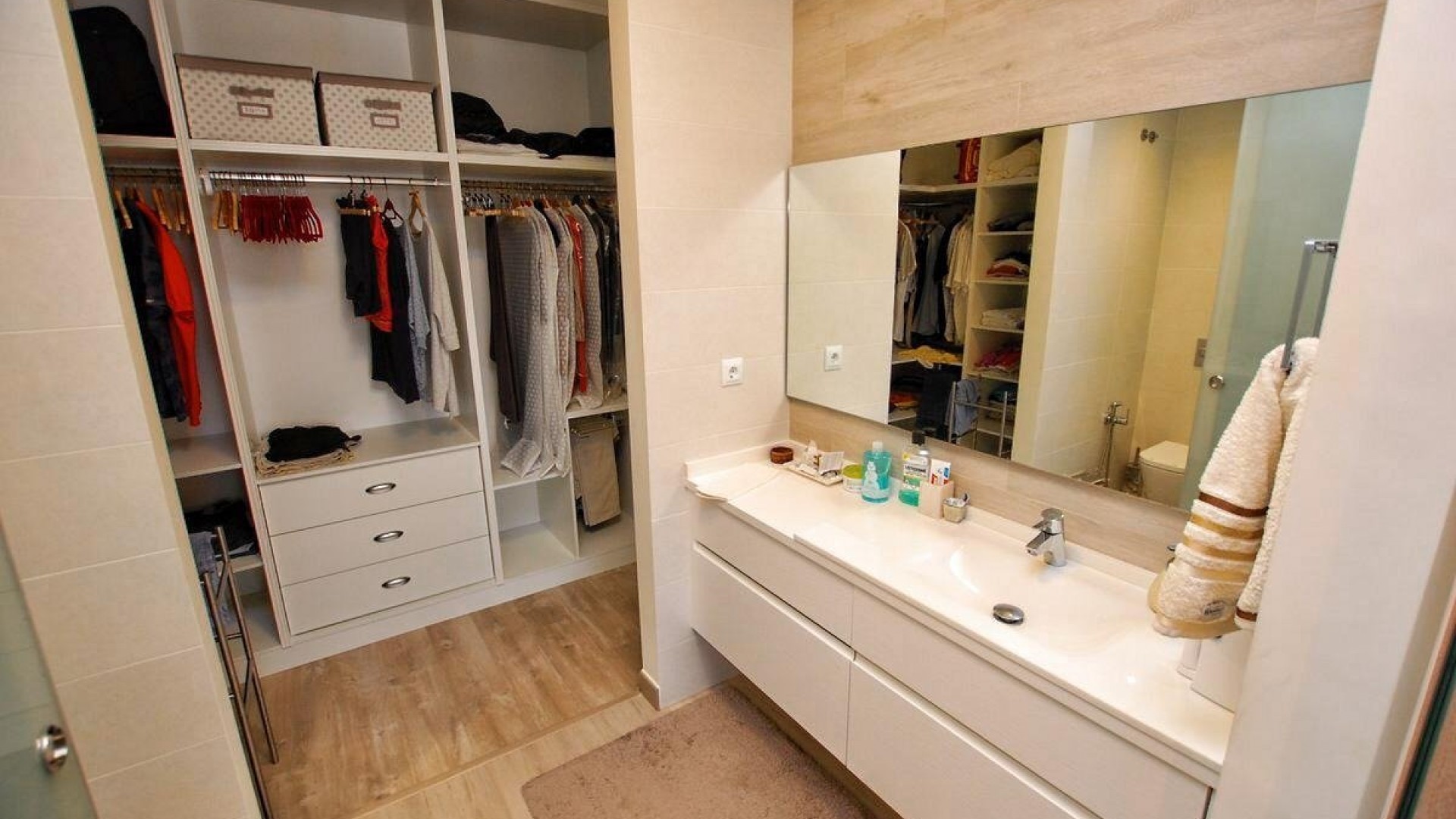 Sprzedaż - Willa wolnostojąca -
Benijofar