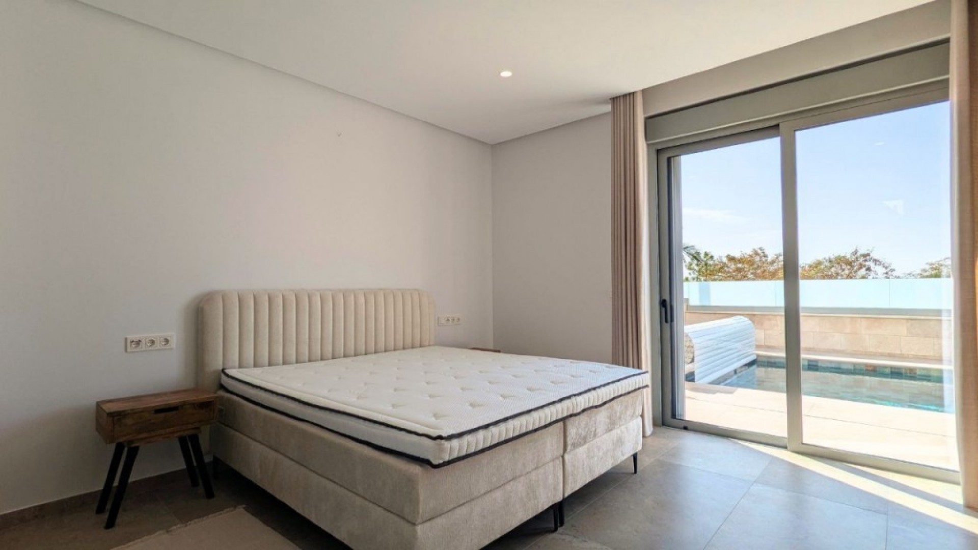 Sprzedaż - Willa wolnostojąca -
Benijofar