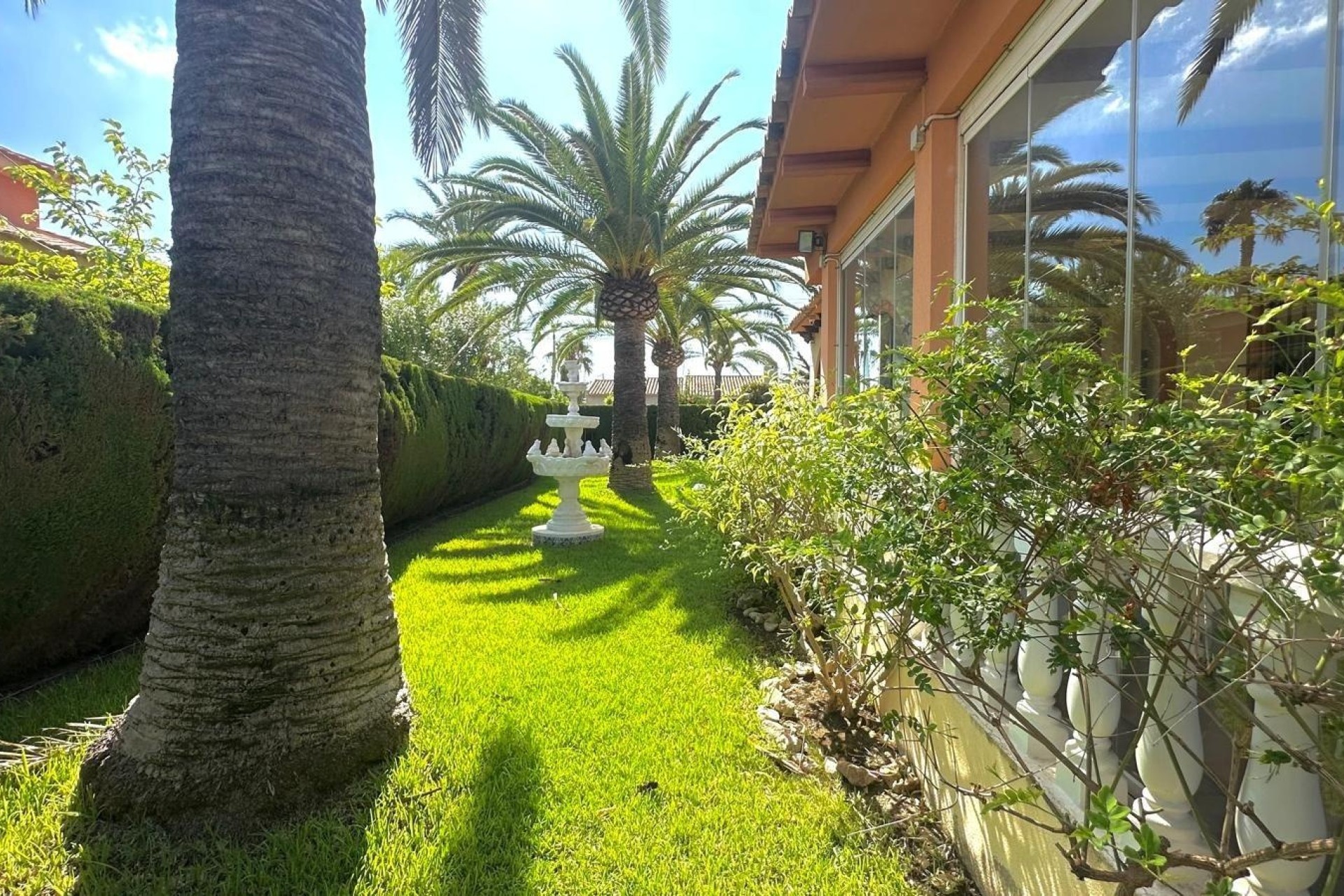 Sprzedaż - Willa wolnostojąca -
Cabo Roig - Costa Blanca