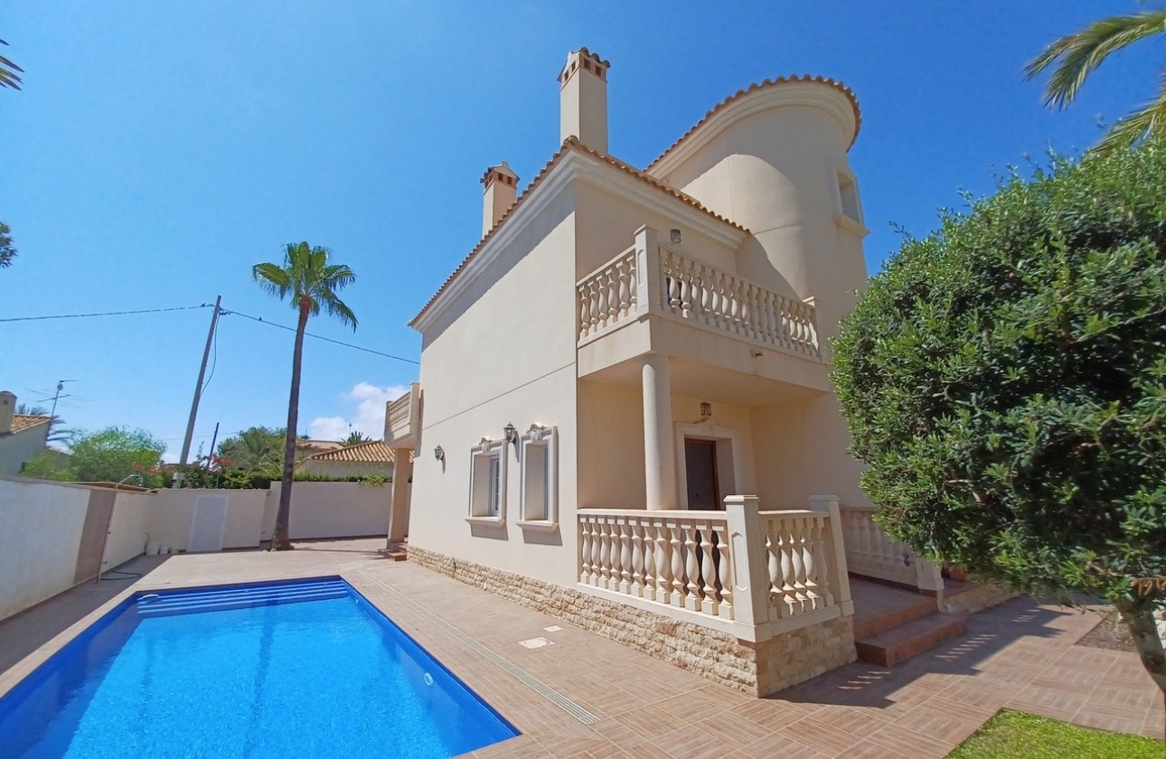 Sprzedaż - Willa wolnostojąca -
Cabo Roig - Costa Blanca