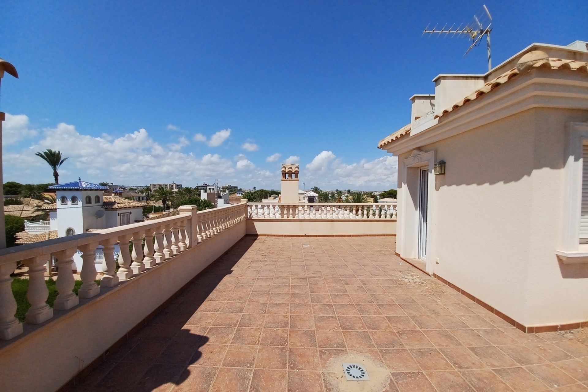 Sprzedaż - Willa wolnostojąca -
Cabo Roig - Costa Blanca