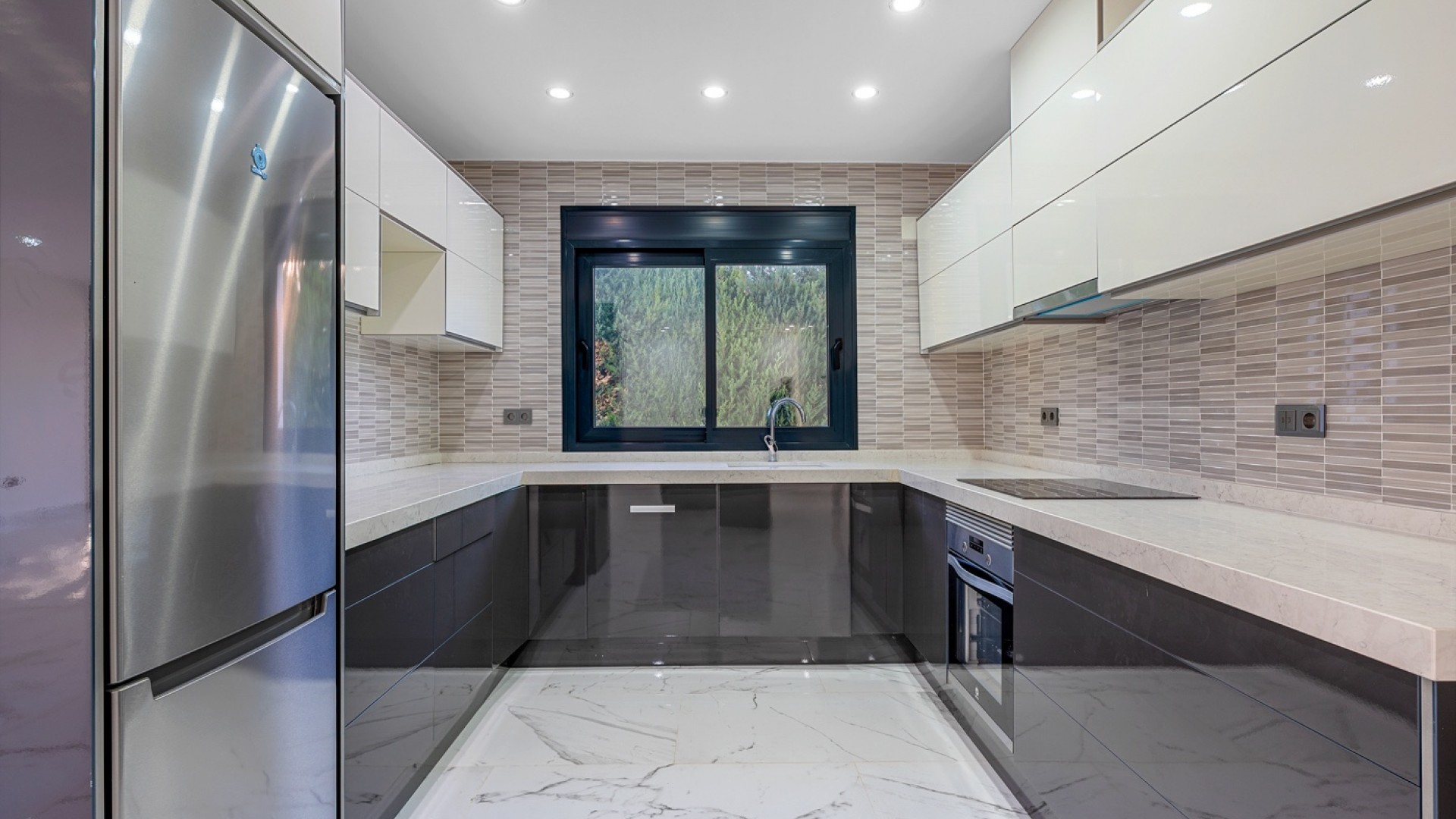 Sprzedaż - Willa wolnostojąca -
Campoamor