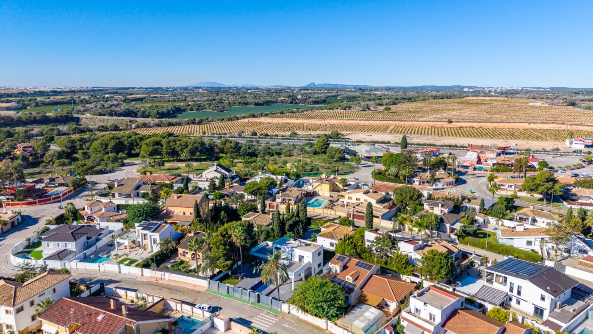 Sprzedaż - Willa wolnostojąca -
Campoamor