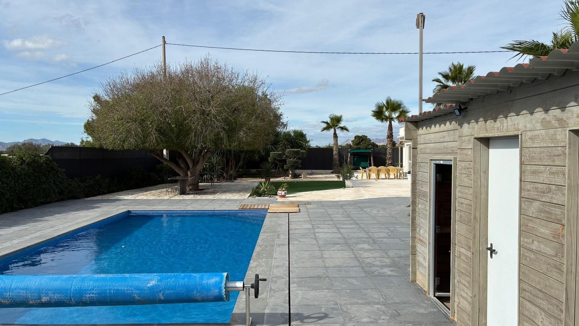 Sprzedaż - Willa wolnostojąca -
Crevillente