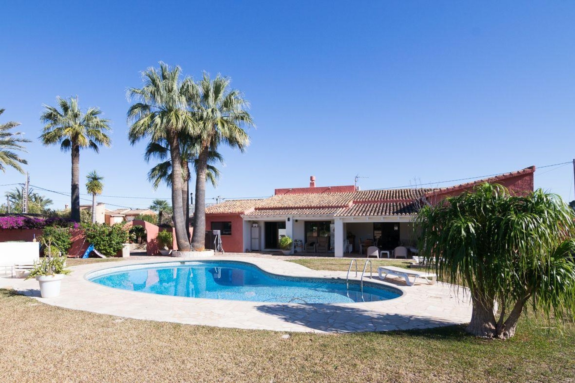 Sprzedaż - Willa wolnostojąca -
Denia - Dénia