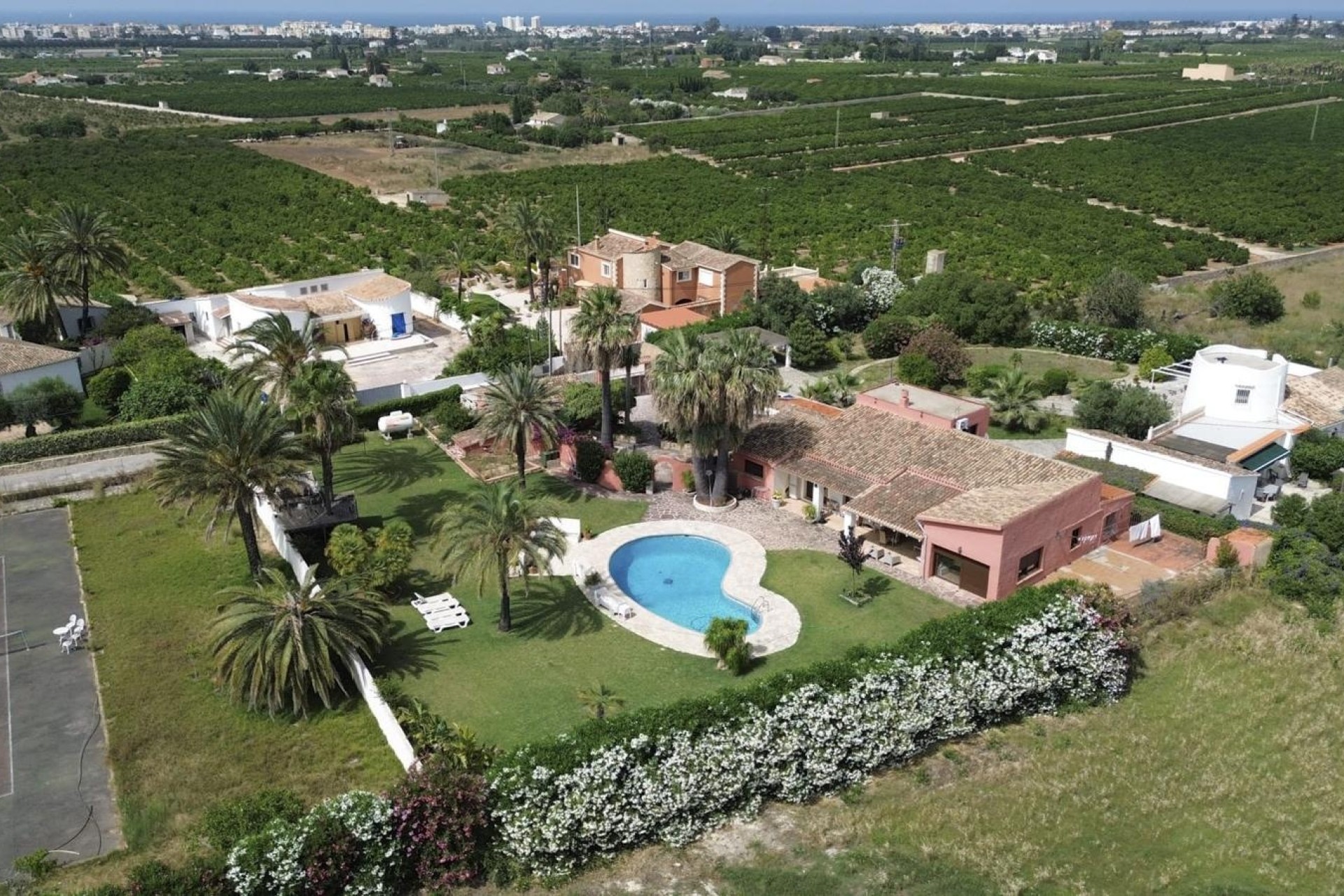 Sprzedaż - Willa wolnostojąca -
Denia - Dénia
