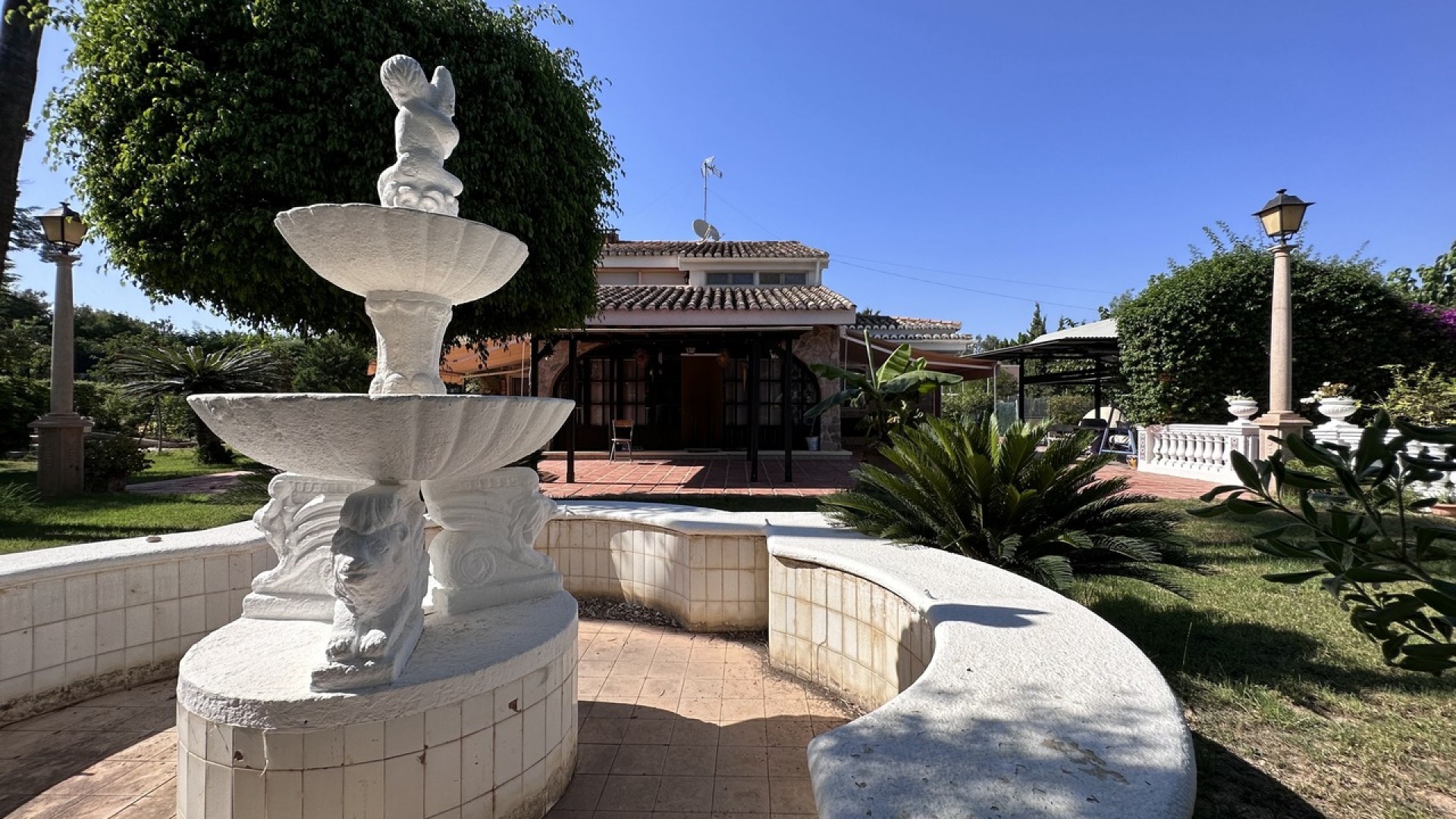 Sprzedaż - Willa wolnostojąca -
Elche