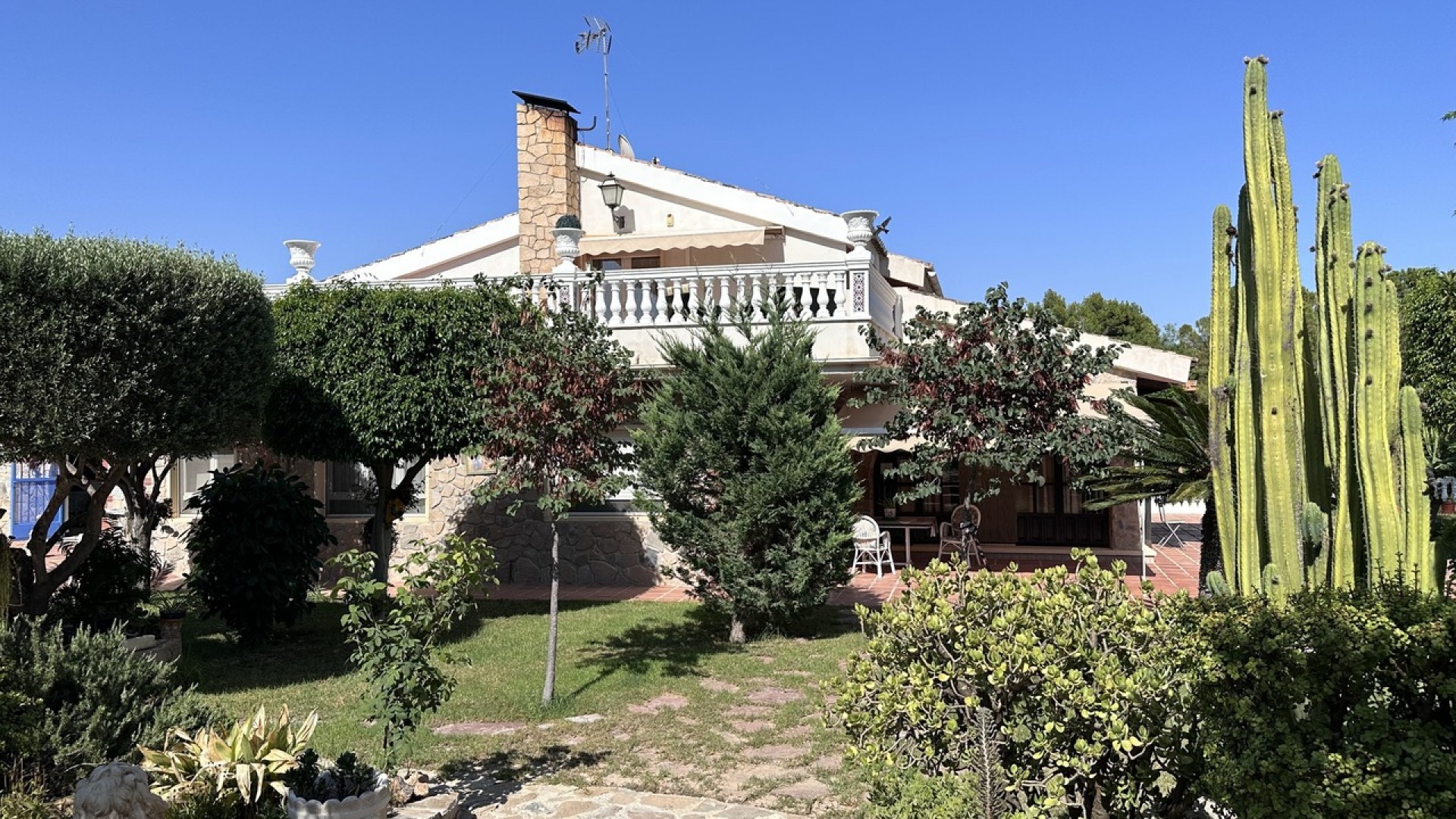 Sprzedaż - Willa wolnostojąca -
Elche