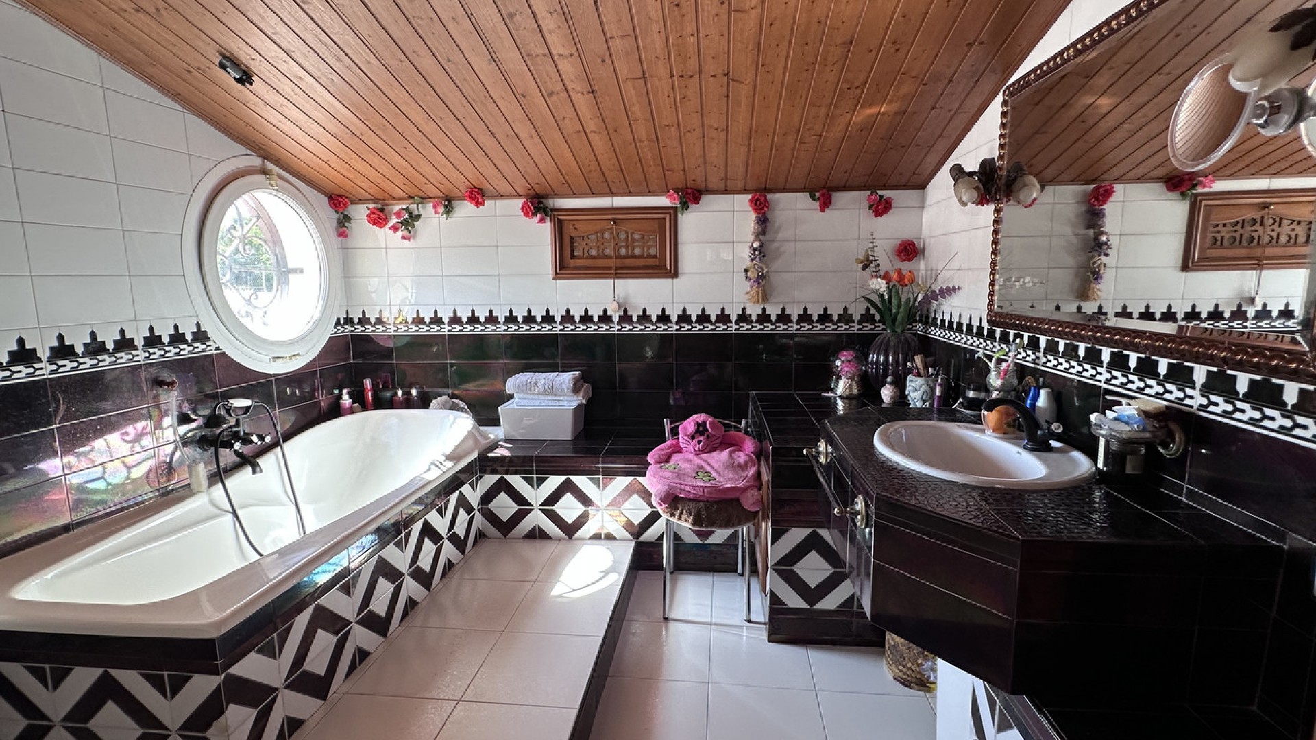 Sprzedaż - Willa wolnostojąca -
Elche