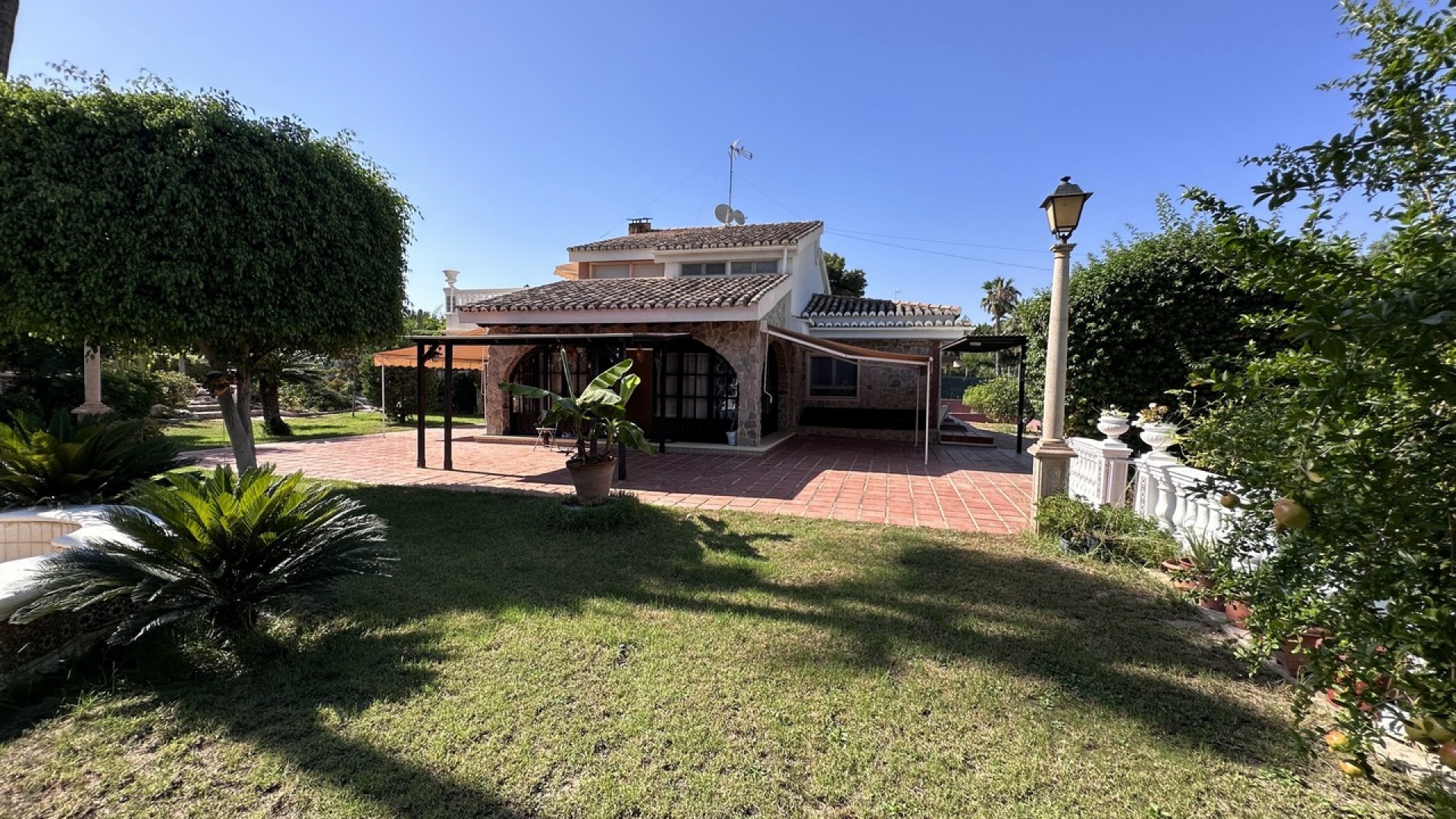 Sprzedaż - Willa wolnostojąca -
Elche