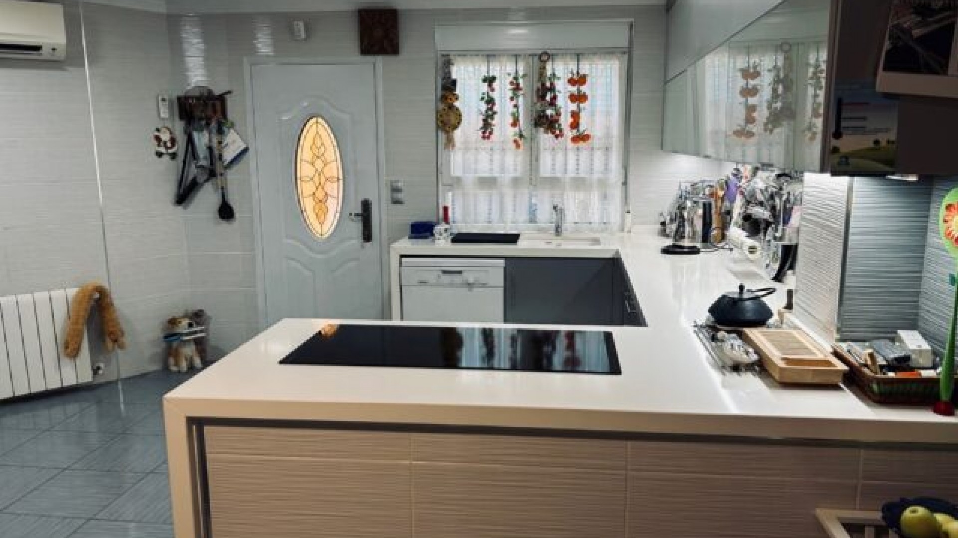 Sprzedaż - Willa wolnostojąca -
Elche