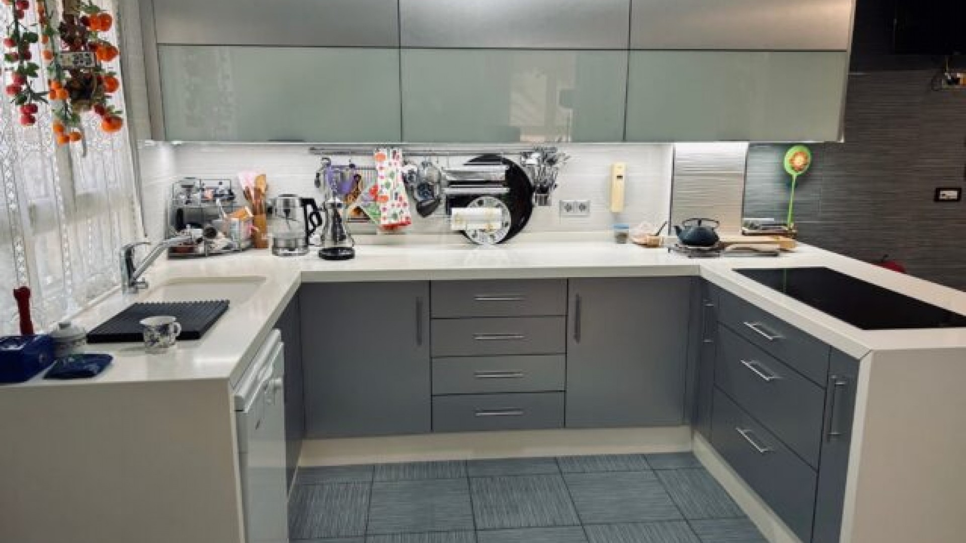 Sprzedaż - Willa wolnostojąca -
Elche