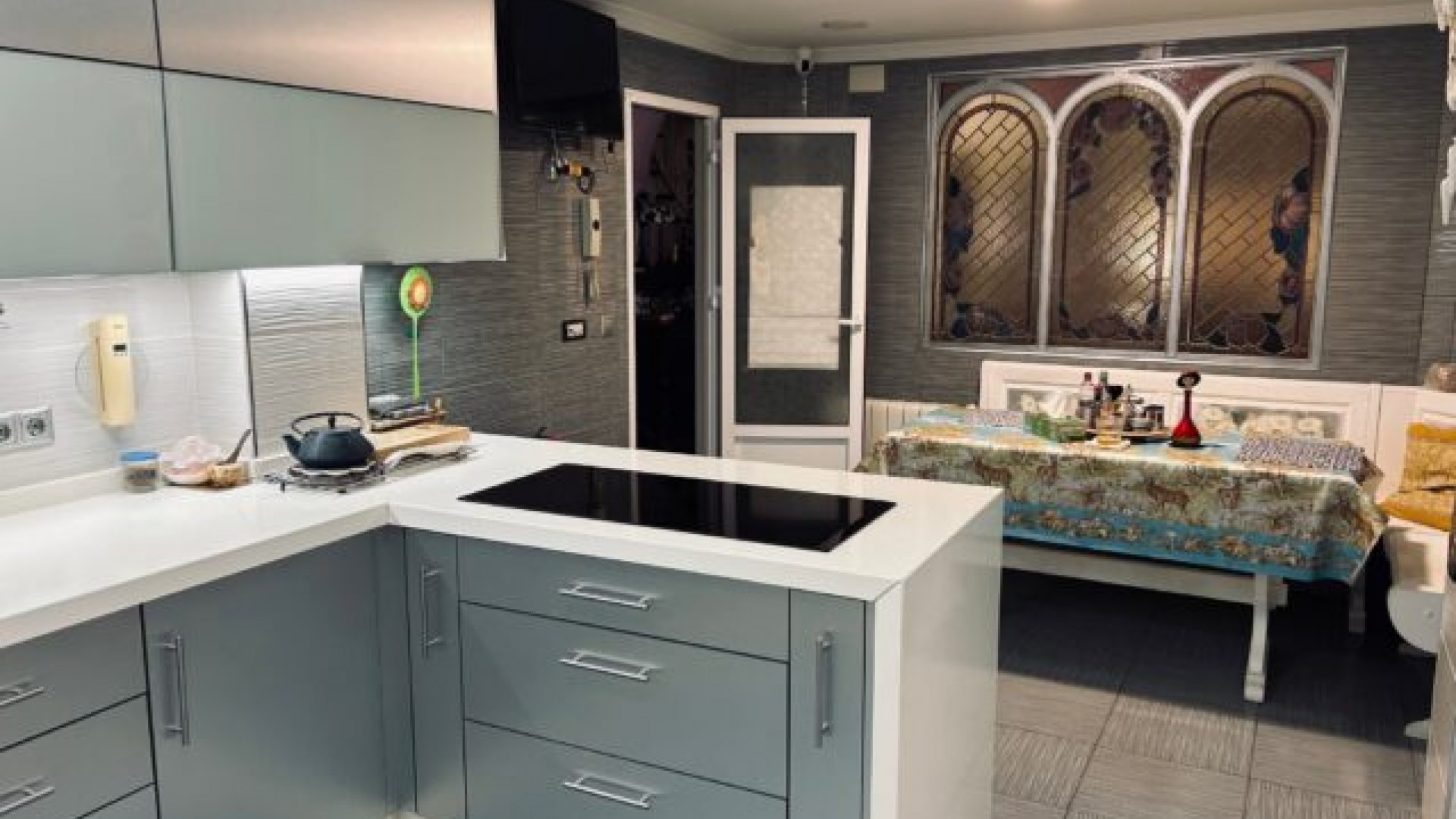 Sprzedaż - Willa wolnostojąca -
Elche