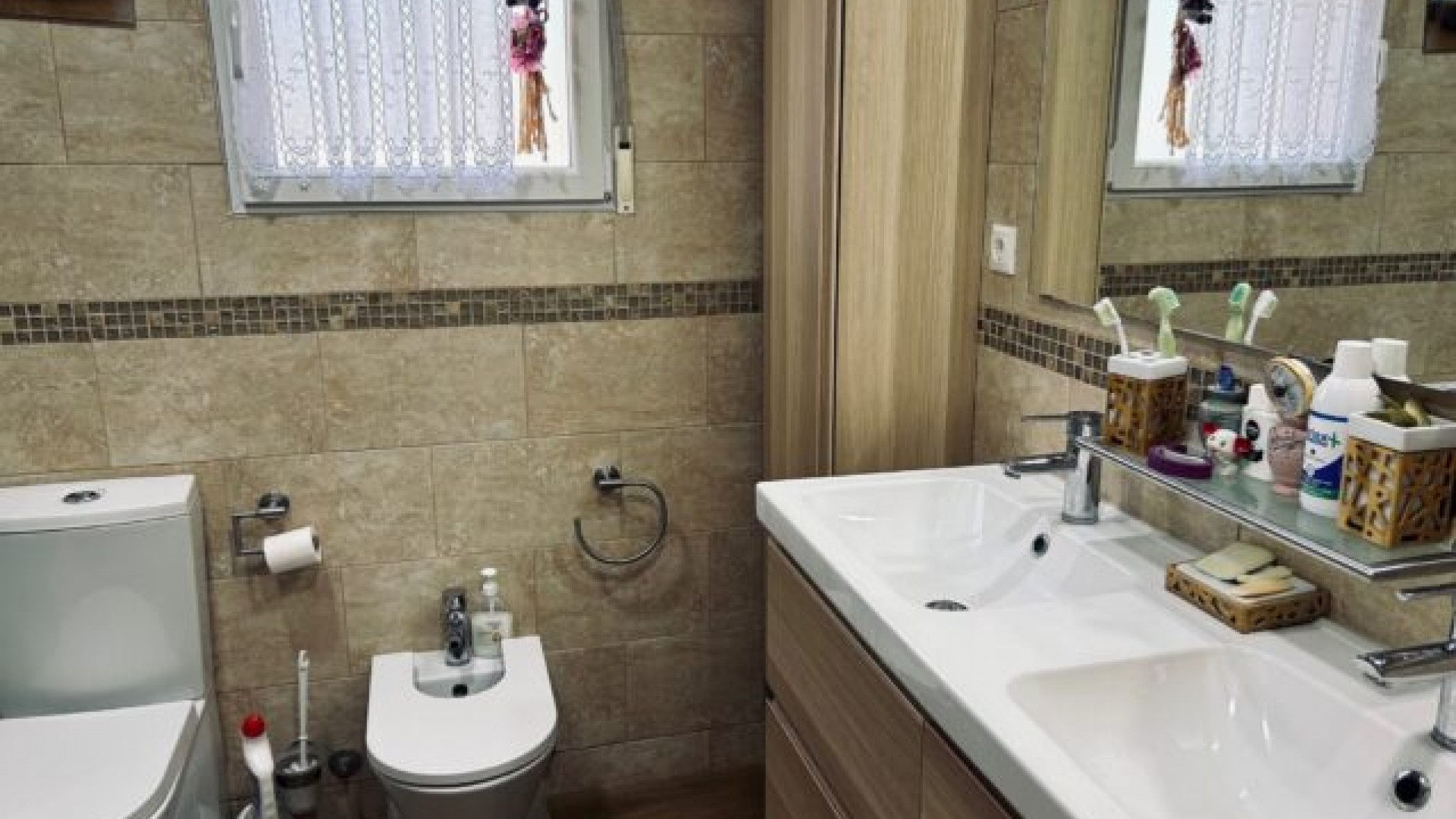 Sprzedaż - Willa wolnostojąca -
Elche