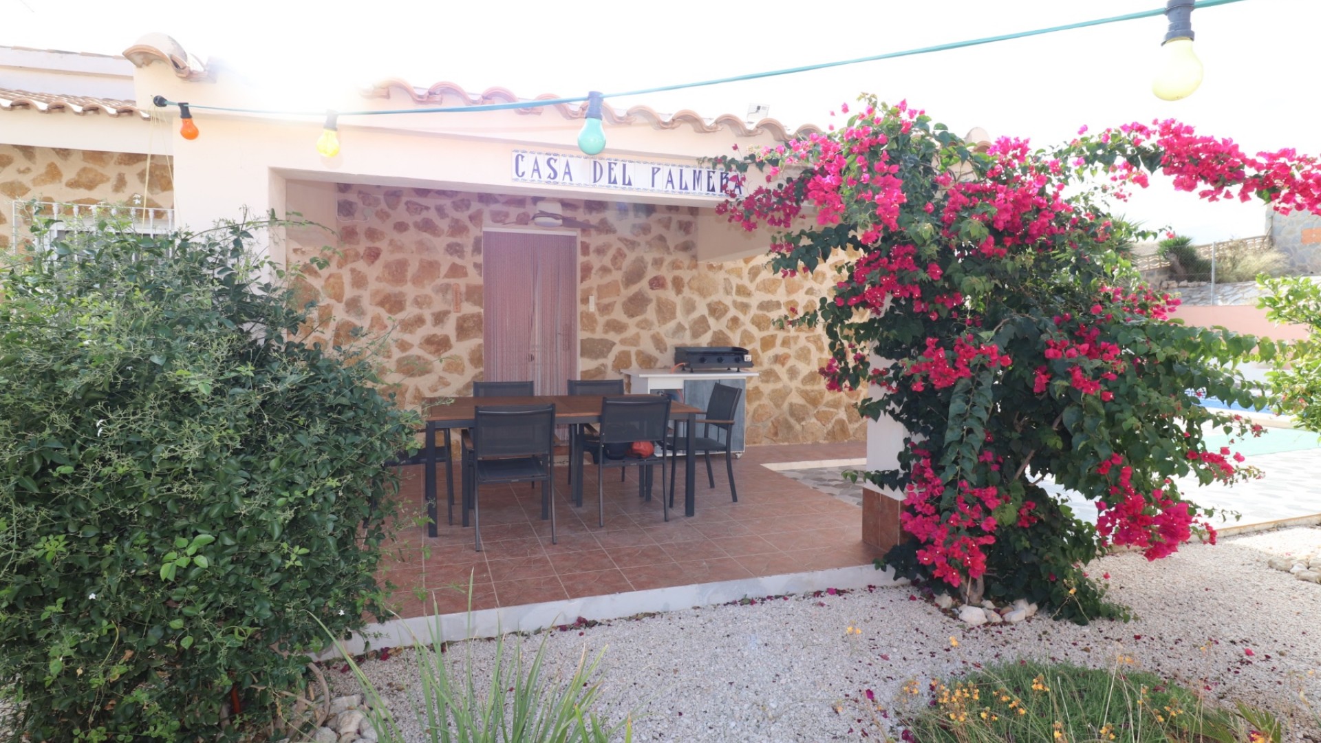 Sprzedaż - Willa wolnostojąca -
Fortuna