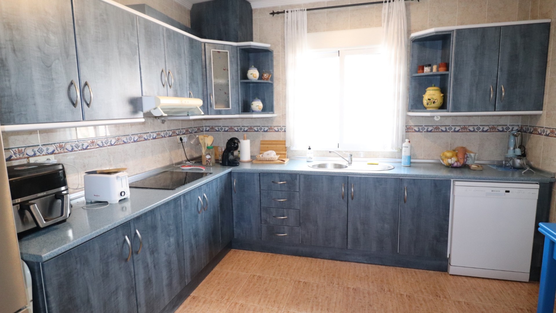 Sprzedaż - Willa wolnostojąca -
Fortuna