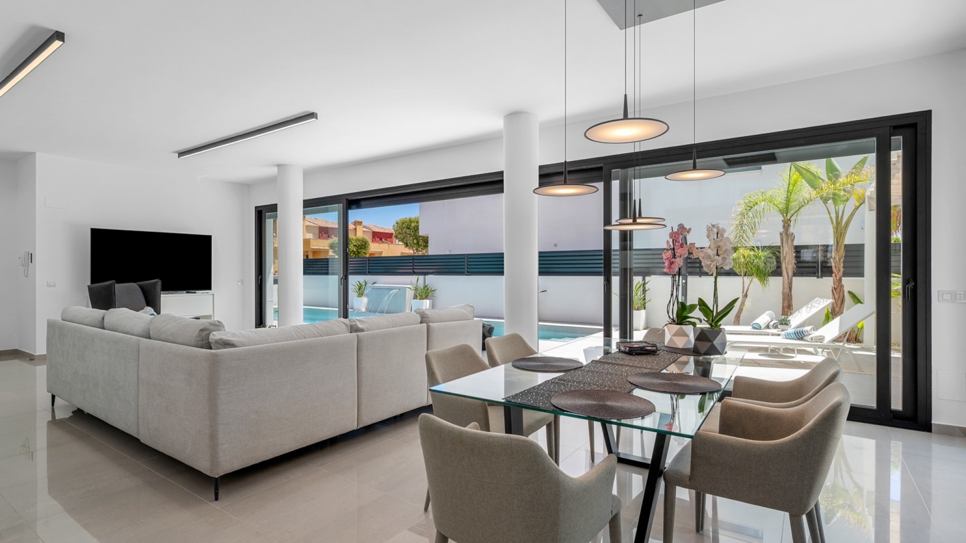 Sprzedaż - Willa wolnostojąca -
Guardamar del Segura