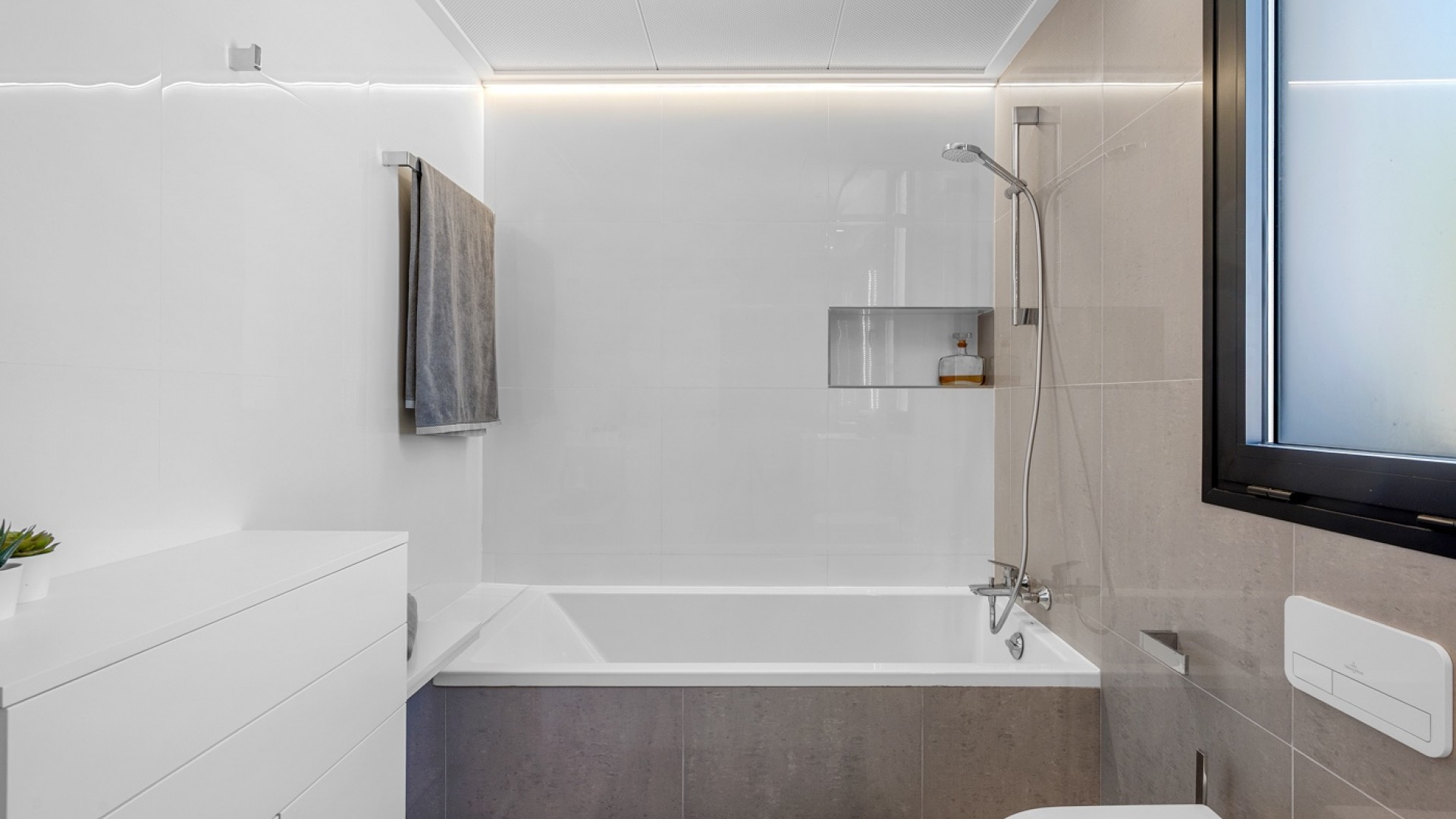 Sprzedaż - Willa wolnostojąca -
Guardamar del Segura