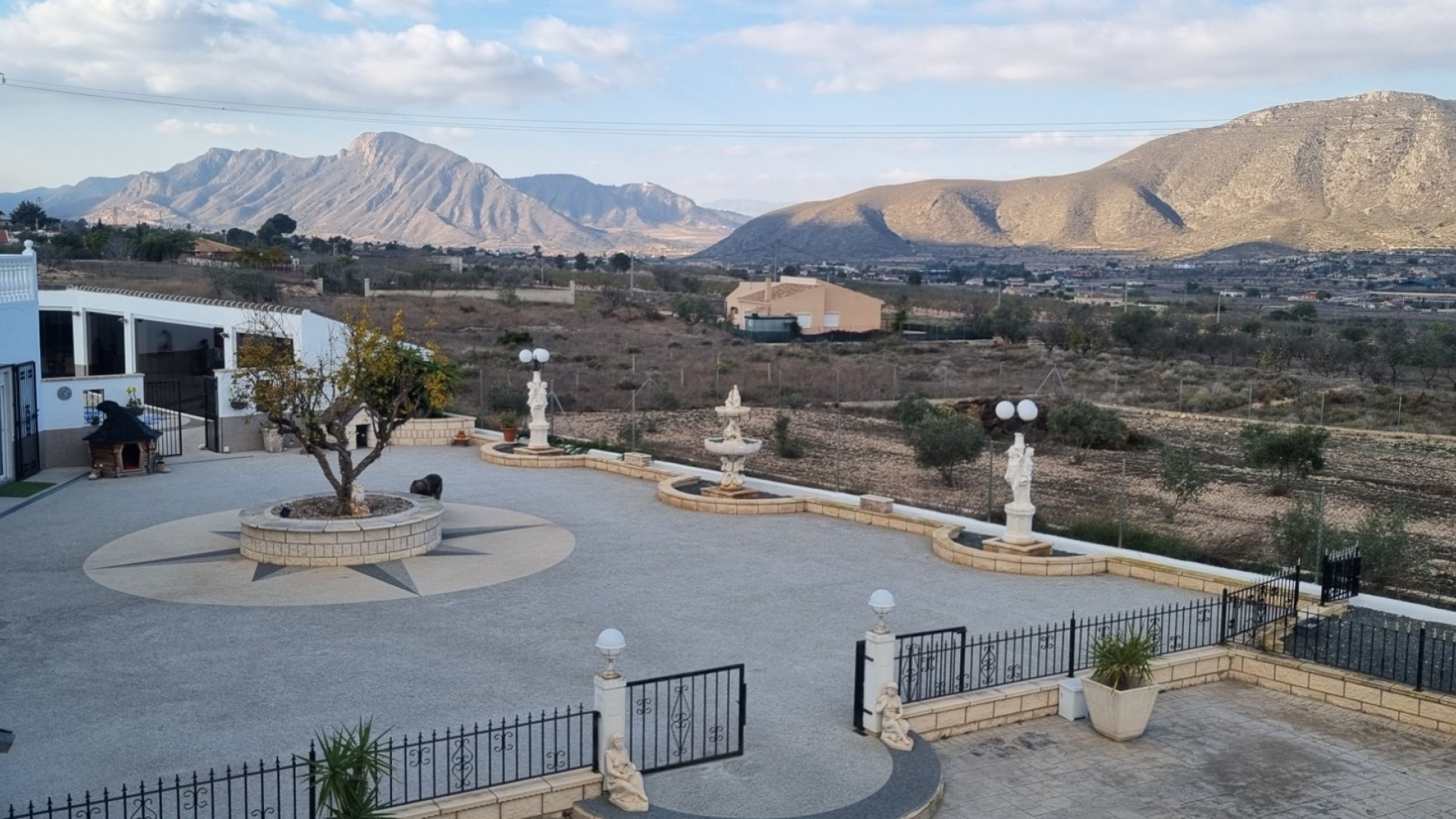 Sprzedaż - Willa wolnostojąca -
Hondón de los Fráiles