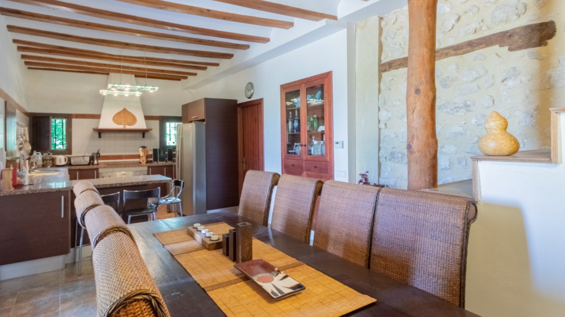 Sprzedaż - Willa wolnostojąca -
Ibi