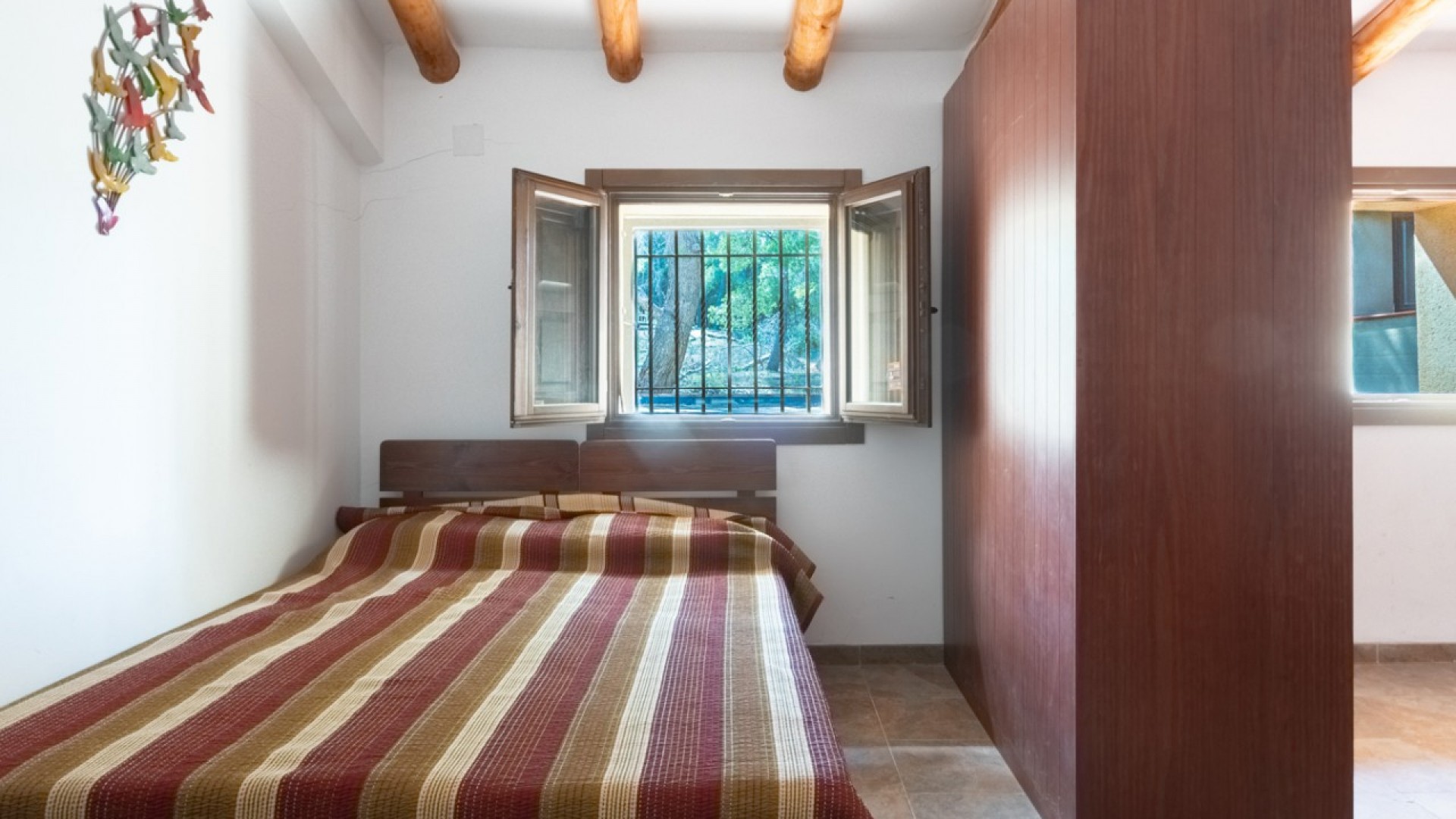 Sprzedaż - Willa wolnostojąca -
Ibi