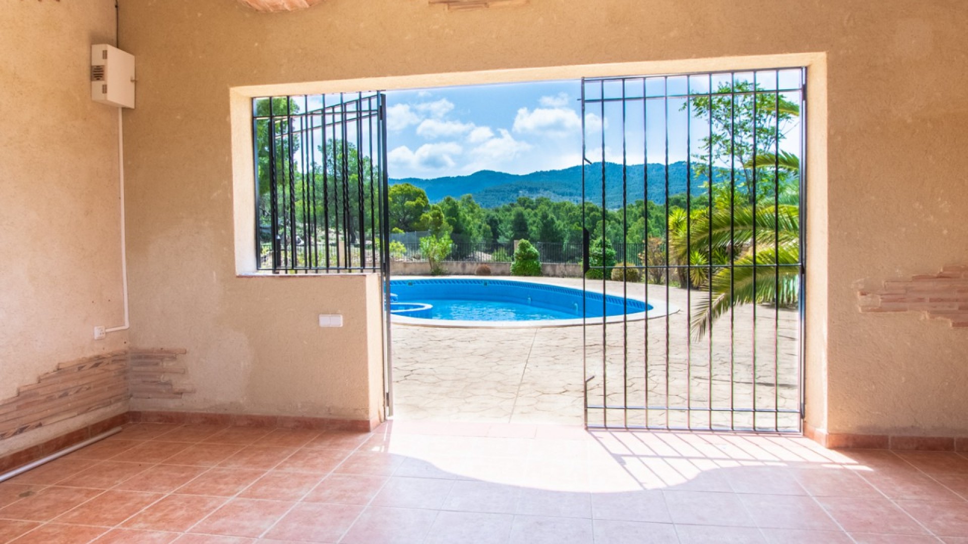 Sprzedaż - Willa wolnostojąca -
Ibi