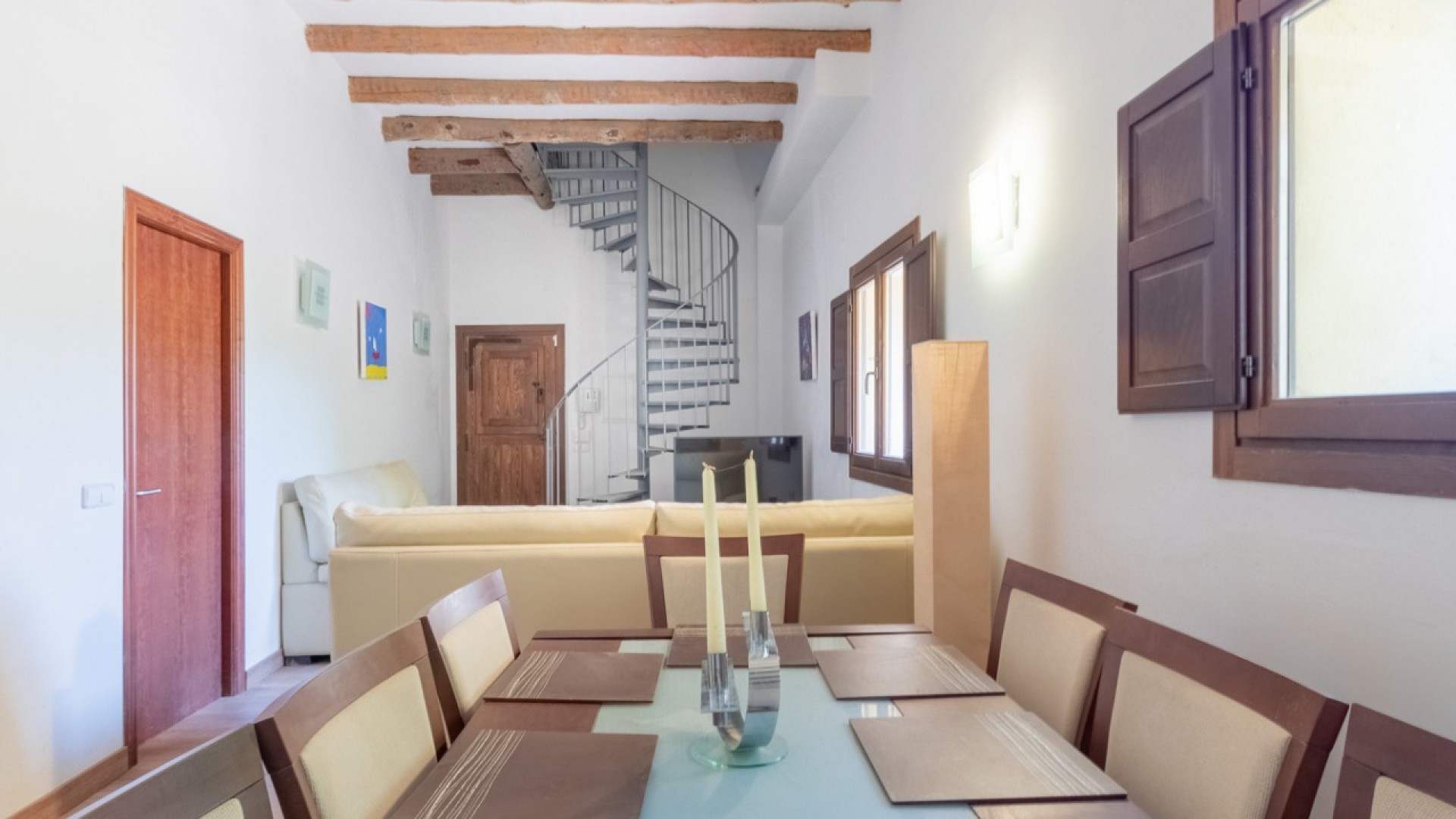 Sprzedaż - Willa wolnostojąca -
Ibi