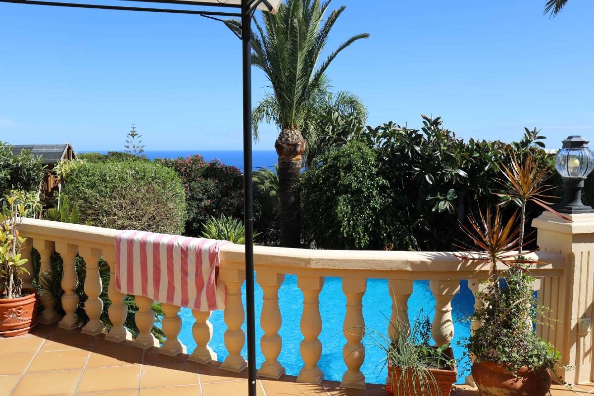 Sprzedaż - Willa wolnostojąca -
Jávea - Costa Blanca